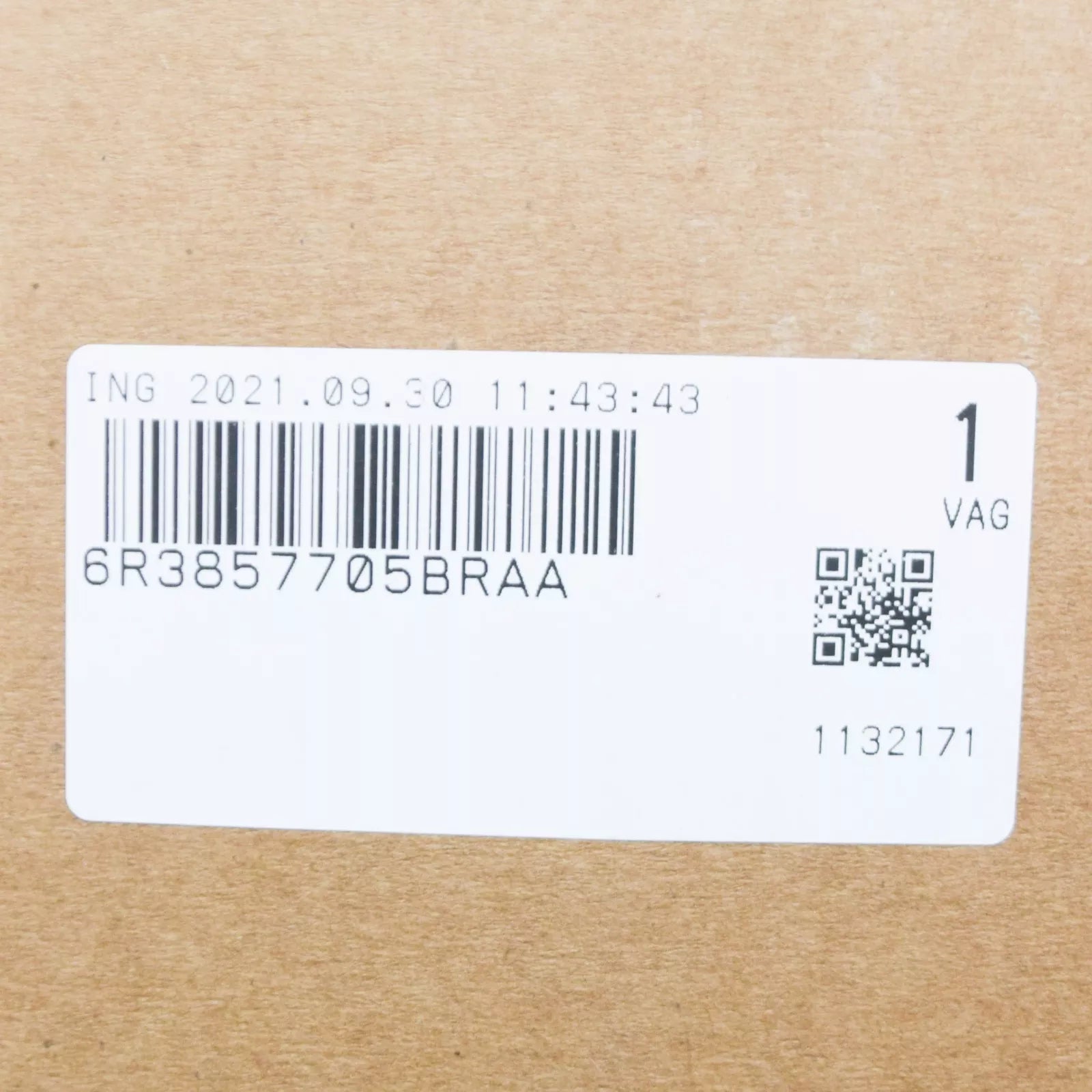 NEW VOLKSWAGEN POLO 6R FRONT LEFT SEATBELT 6R3857705BRAA ORIGINAL