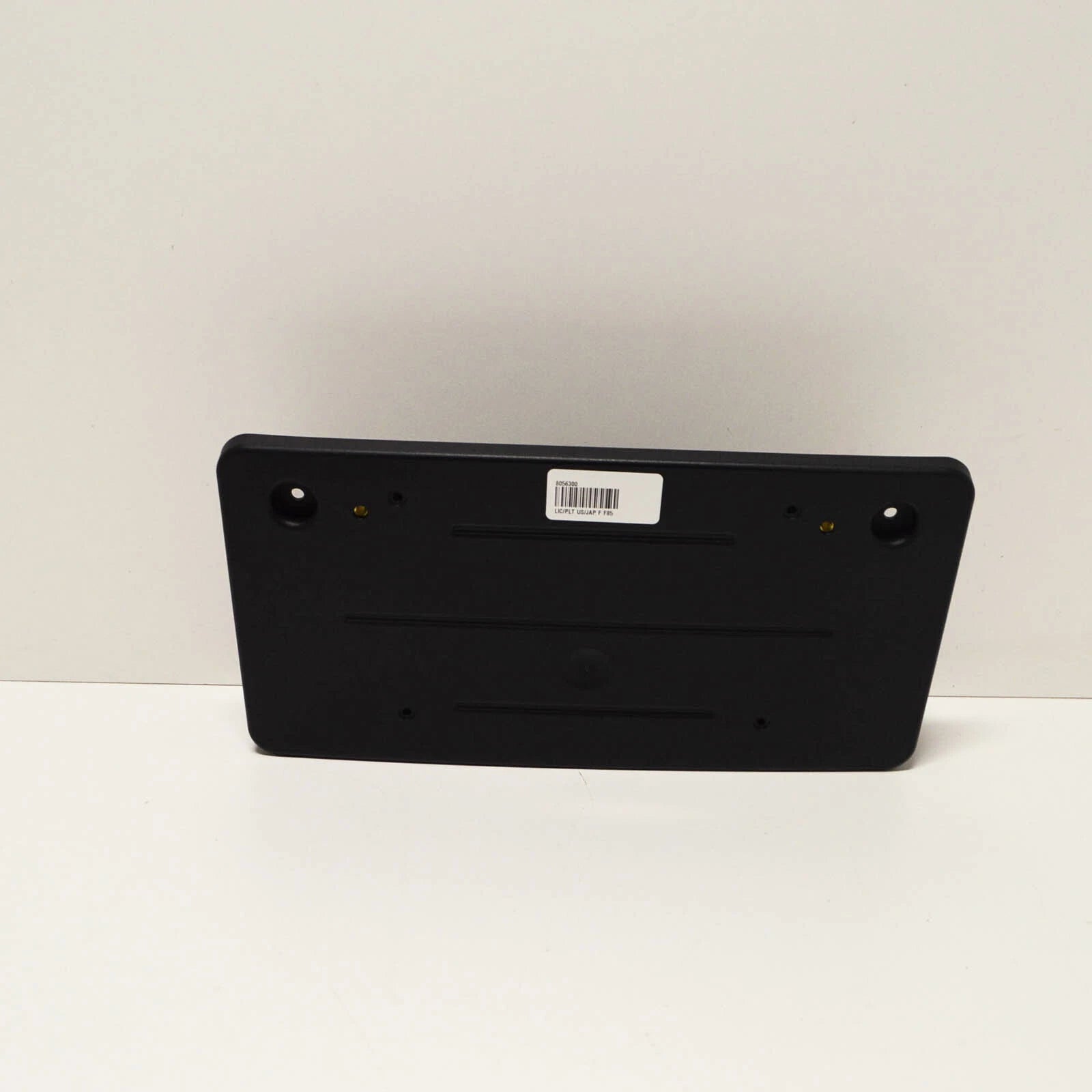 NEW BMW X5 F85 M FRONT BUMPER LICENSE PLATE BRACKET 51138056300 ORIGINAL
