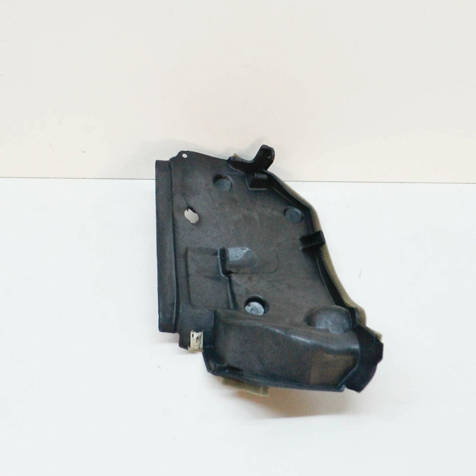 NEW BMW X3 F25 RIGHT ENGINE COMPARTMENT PARTITION 51717213664 7213664 ORIGINAL