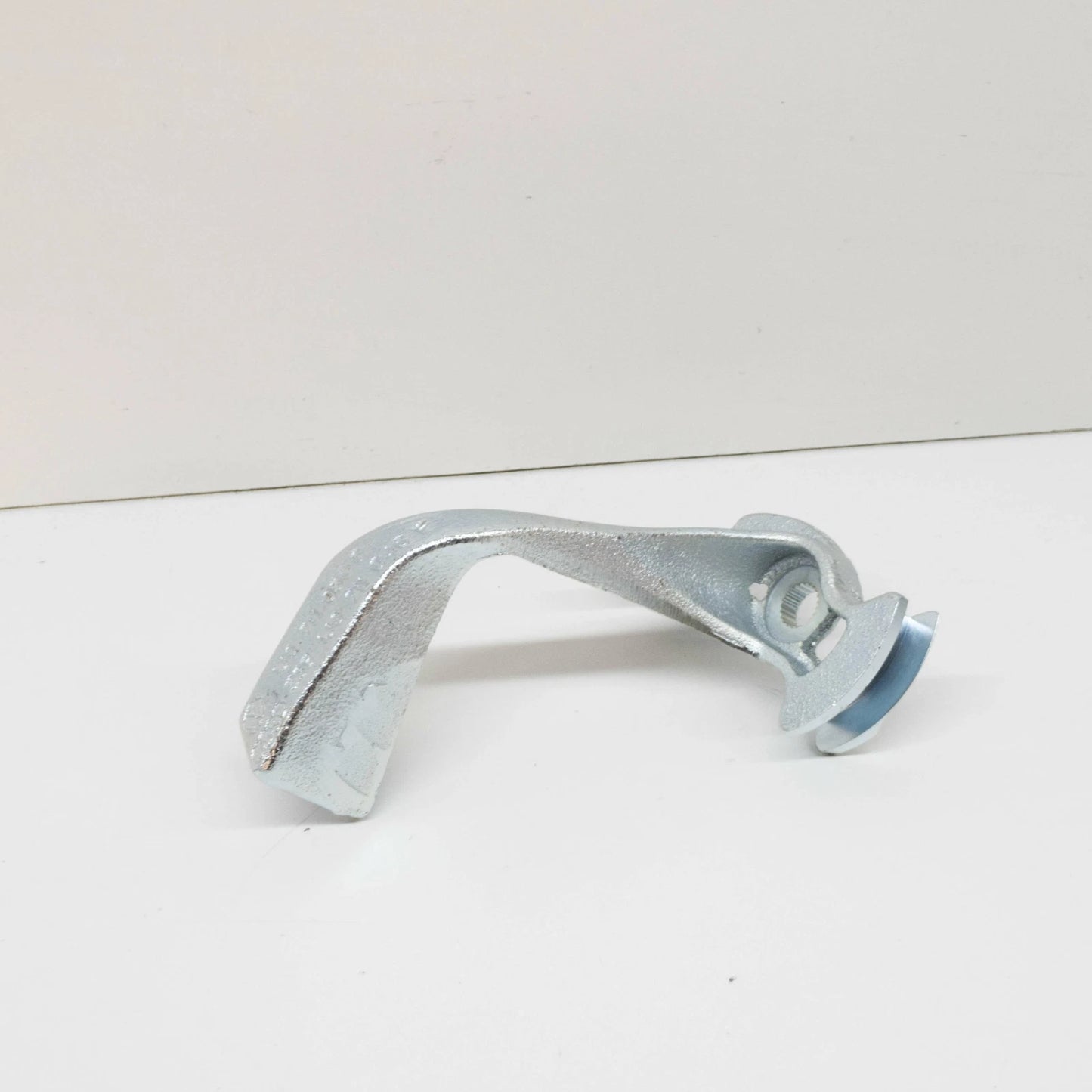 NEW VOLKSWAGEN BEETLE 9C FRONT GEARSHIFT LEVER 1J0711051Q