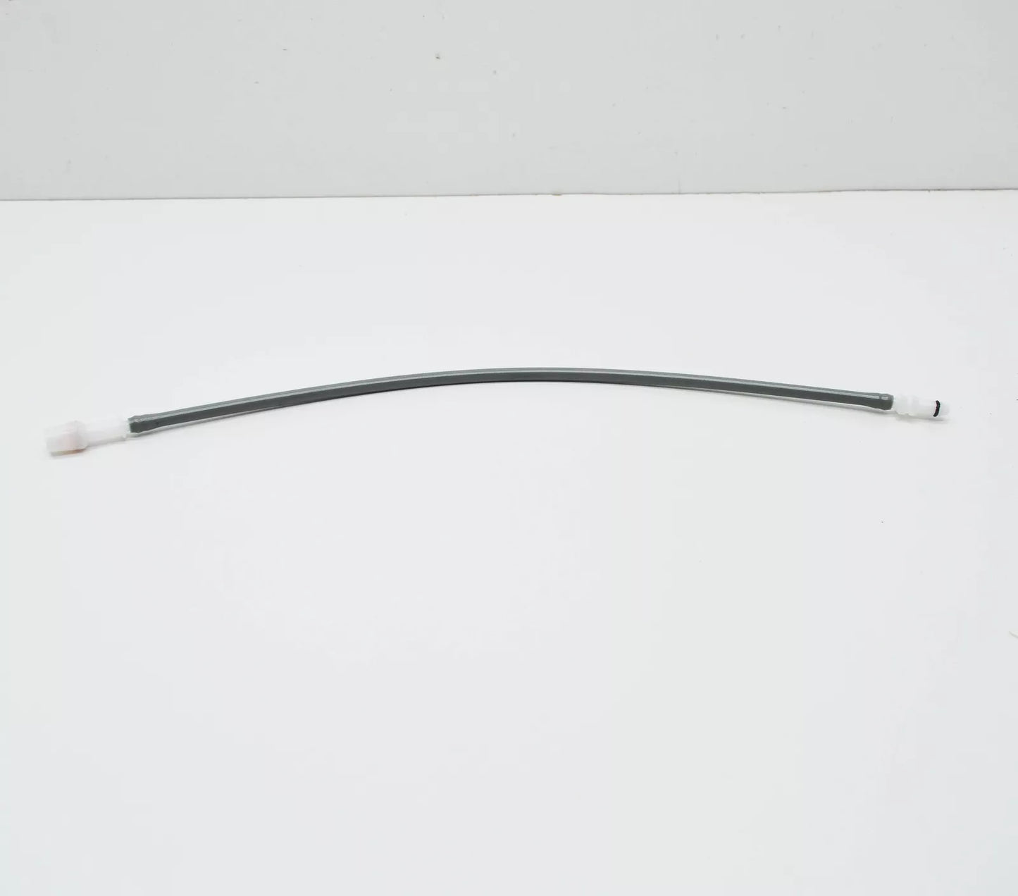 NEW MERCEDES-BENZ C W204 FRONT RIGHT SEAT CONNECT HOSE A0008002015 ORIGINAL