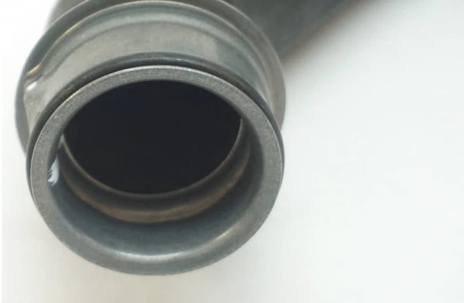 NEW MERCEDES-BENZ S W221 AMG RADIATOR BOTTOM COOLANT HOSE A2215011984 ORIGINAL