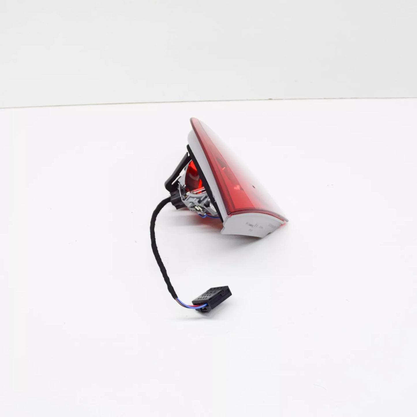 NEW BMW 3 E93 TRUNK LID LEFT SIDE TAILLIGHT 63217252783 7252783 2008 ORIGINAL