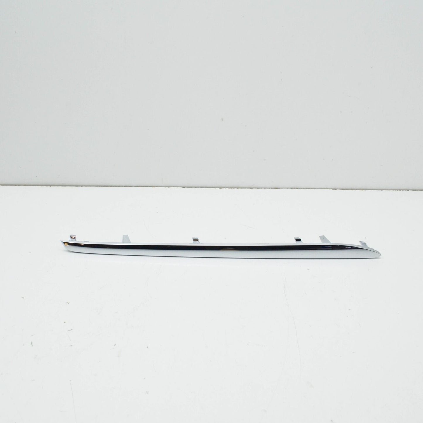 NEW MERCEDES-BENZ SL R231 RADIATOR GRILLE SHELL RIGHT TRIM A2318800182 ORIGINAL