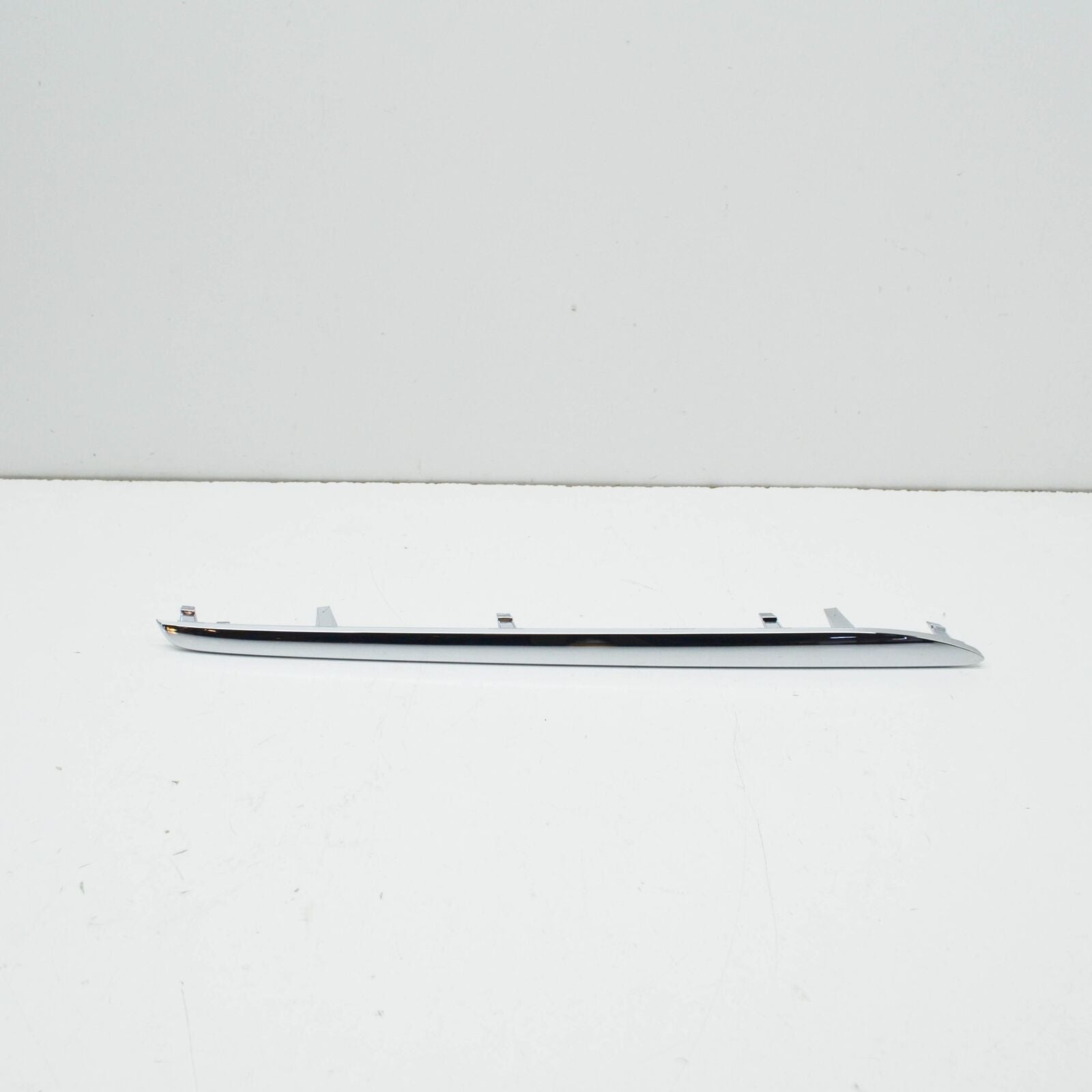 NEW MERCEDES-BENZ SL R231 RADIATOR GRILLE SHELL RIGHT TRIM A2318800182 ORIGINAL