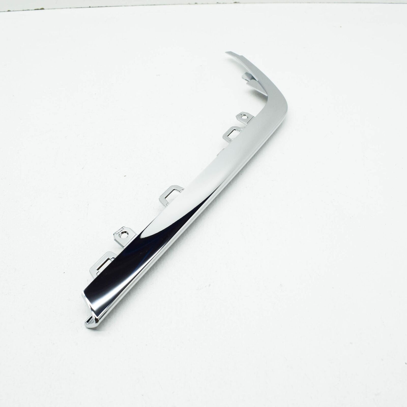 NEW MERCEDES-BENZ S W222 REAR LEFT BUMPER MOLDING A2228853001 ORIGINAL