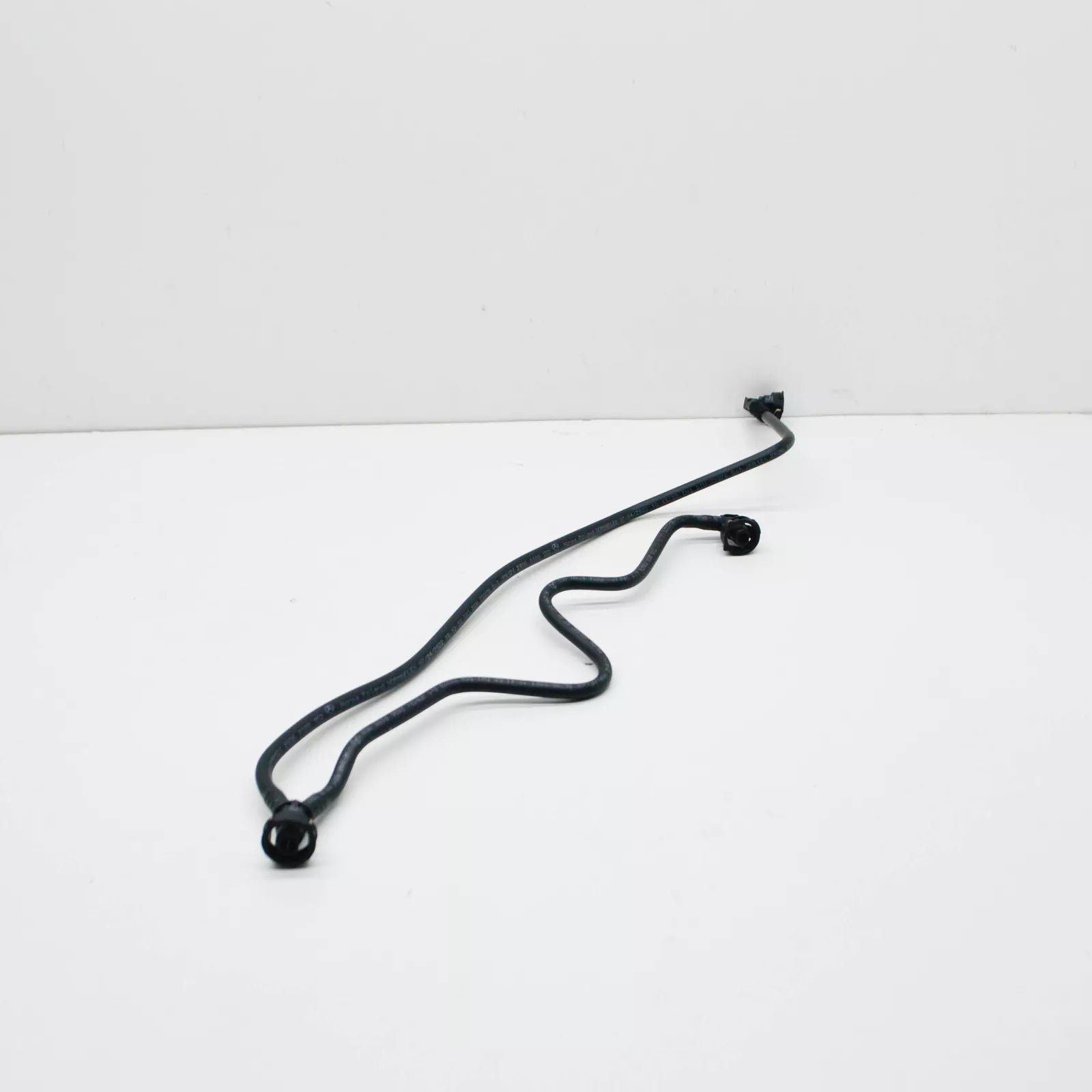 NEW MB A W176 COOLER TO COMPENSATING TANK BLEED LINE A2465010025