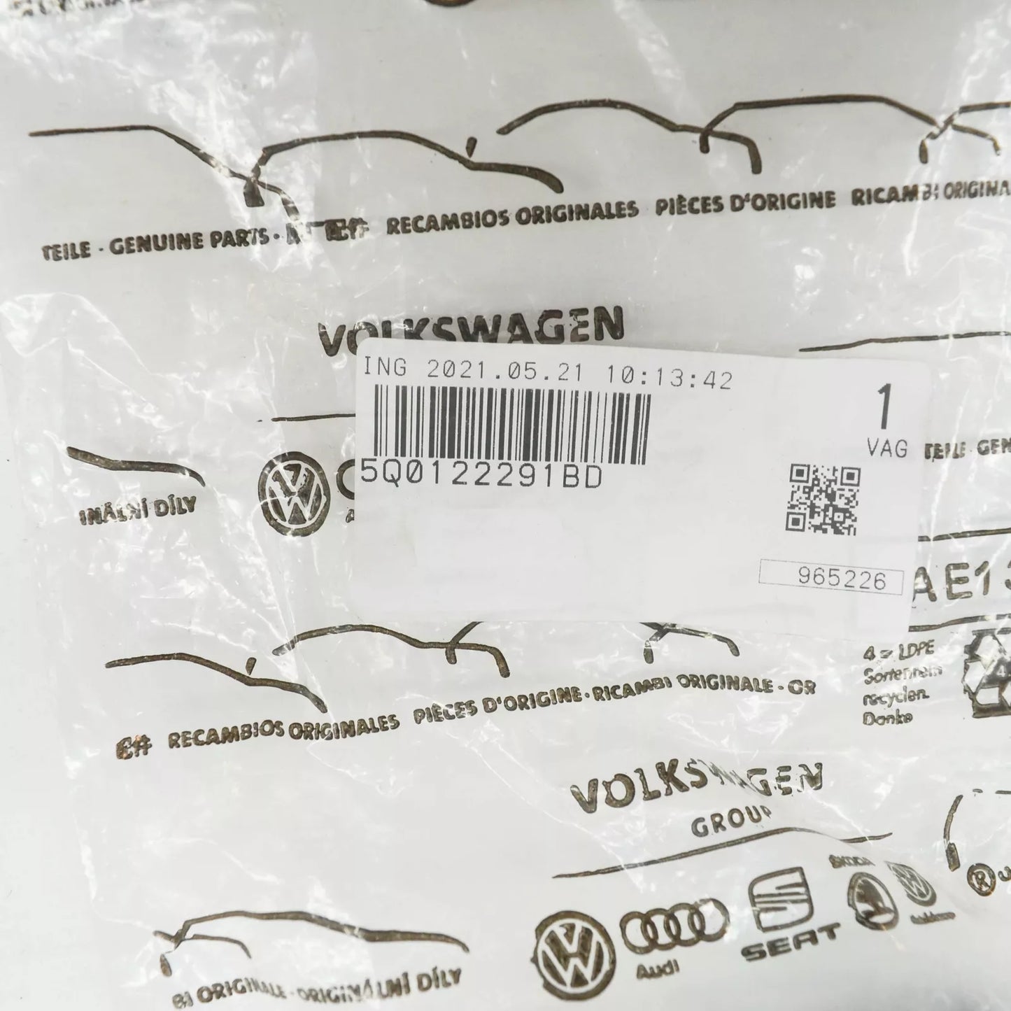 NEW VW GOLF MK7 COOLING SYSTEM QUICK ACTING COUPLING 5Q0122291BD ORIGINAL