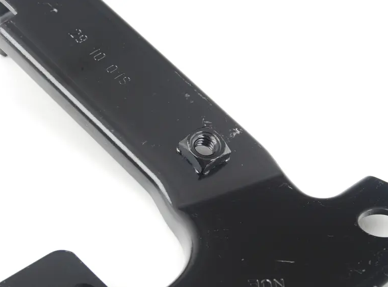 NEW AUDI A3 SPORTBACK 8P ENGINE AUXILIARY WATER PUMP BRACKET 1K0121093AR