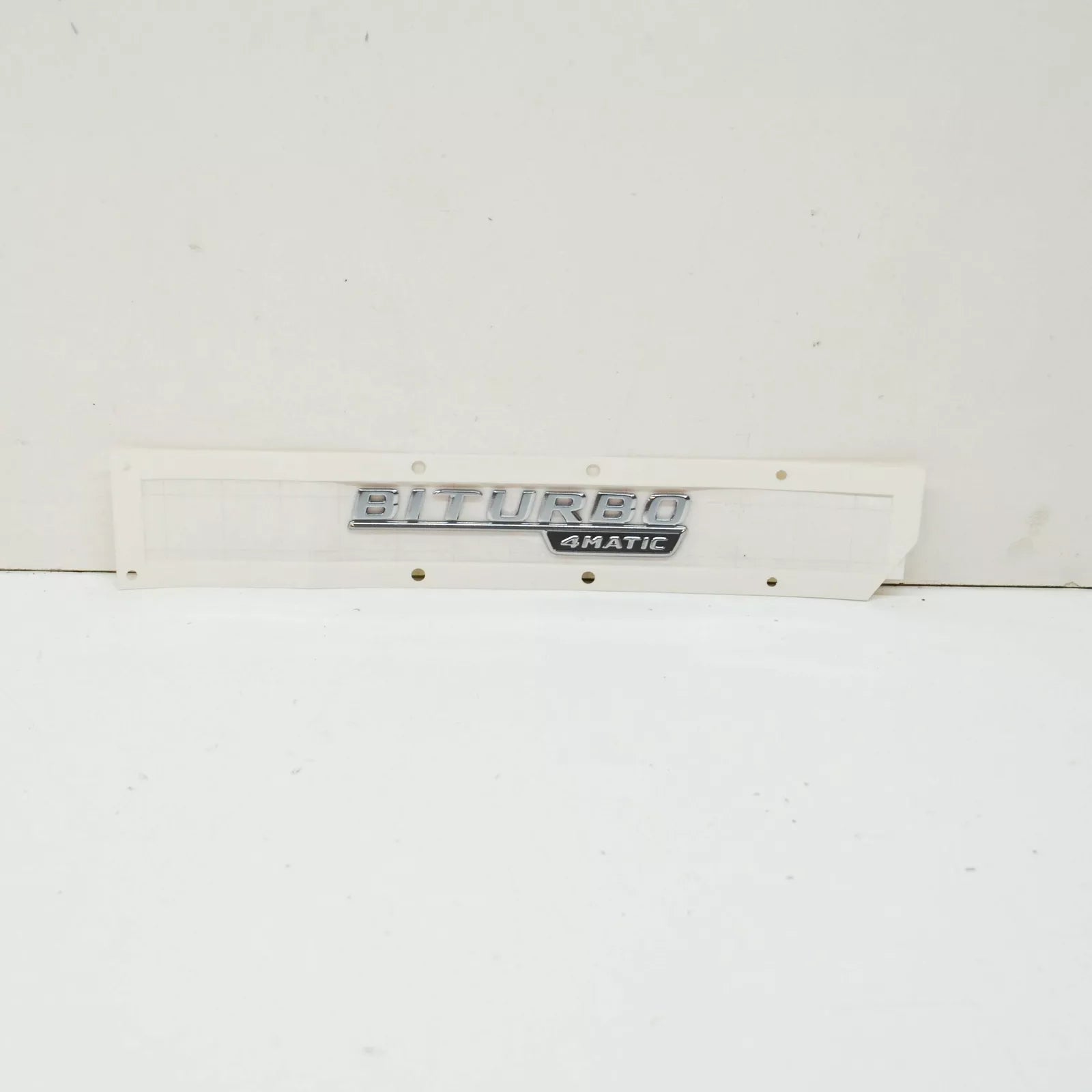 NEW MB GLE COUPE C292 FRONT LEFT WING EMBLERM BADGE LOGO A1668176600