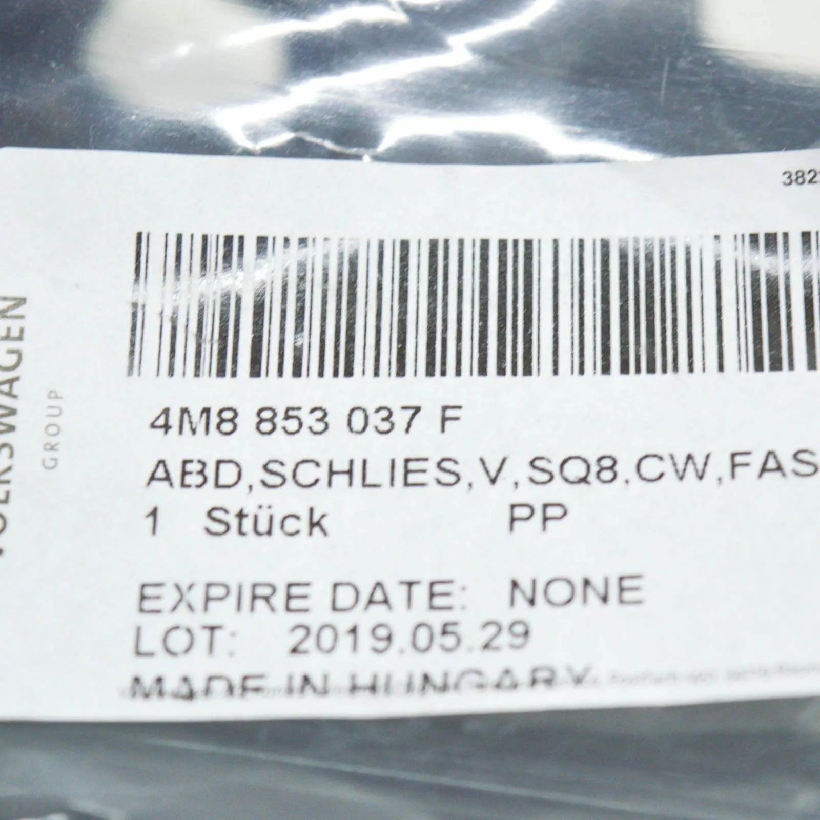 NEW AUDI Q8 FRONT BUMPER RADIATOR GRILLE TRIM BRACKET 4M8853037F