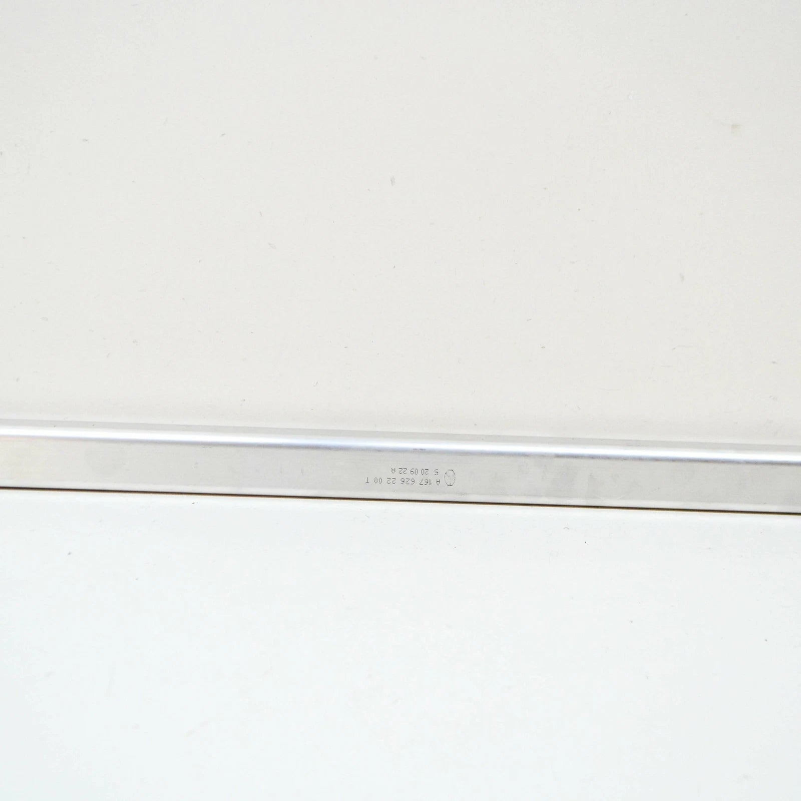 NEW MB GLE W167 FRONT RADIATOR SUPPORT STRUT UPPER A1676262200 ORIGINAL