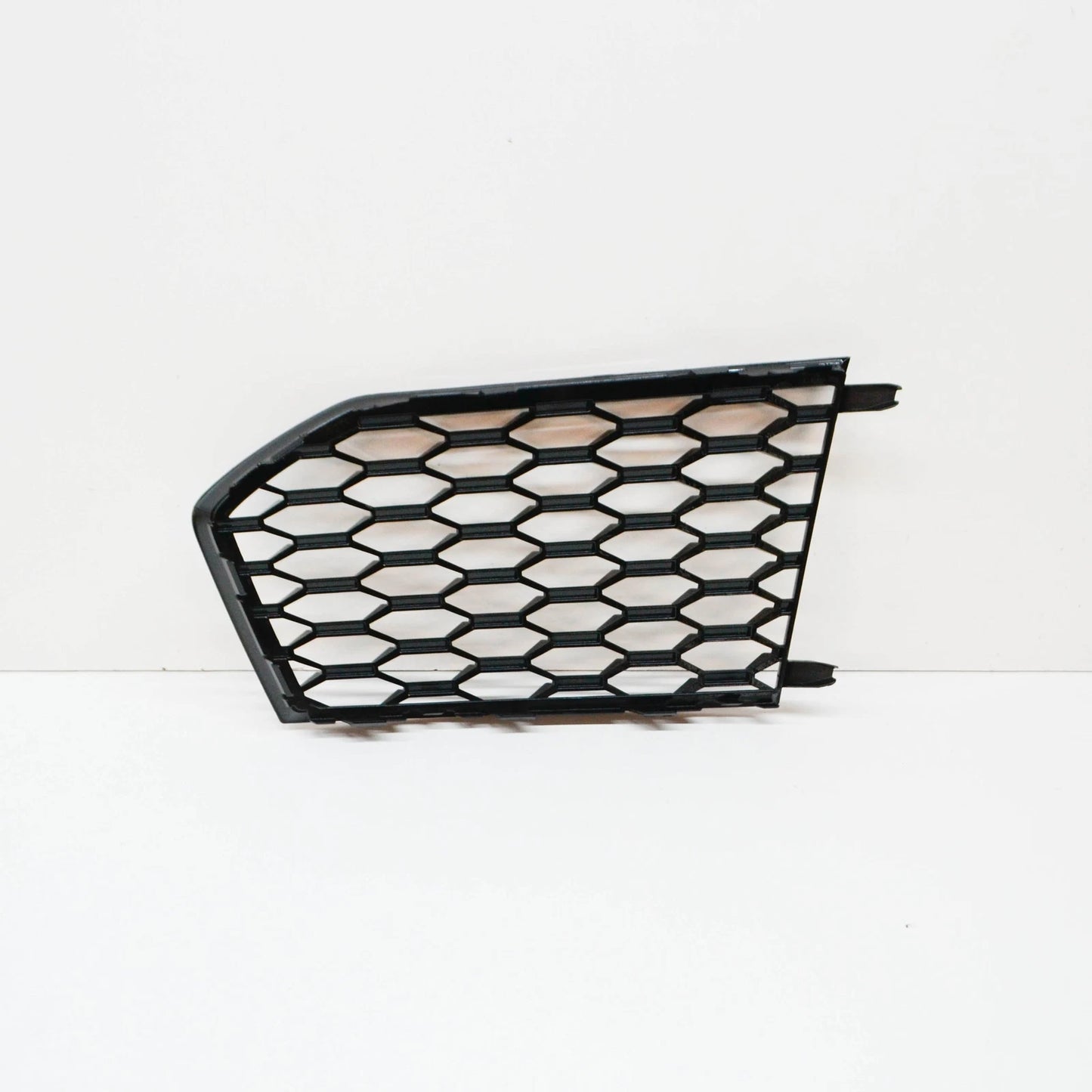 NEW AUDI RSQ3 8U FRONT BUMPER LEFT GRILLE 8U0807681GT94 2016
