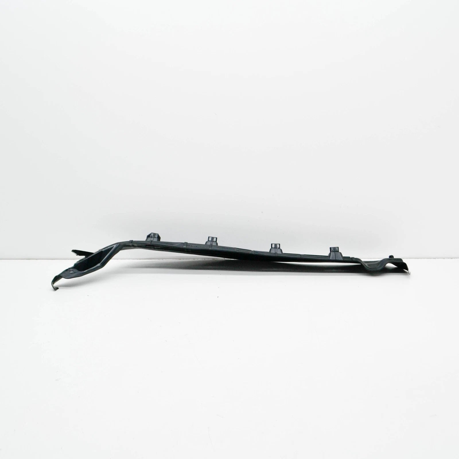 NEW BMW 3 G20 LEFT SIDE FRAME SEAL 51487433819 7433819 ORIGINAL