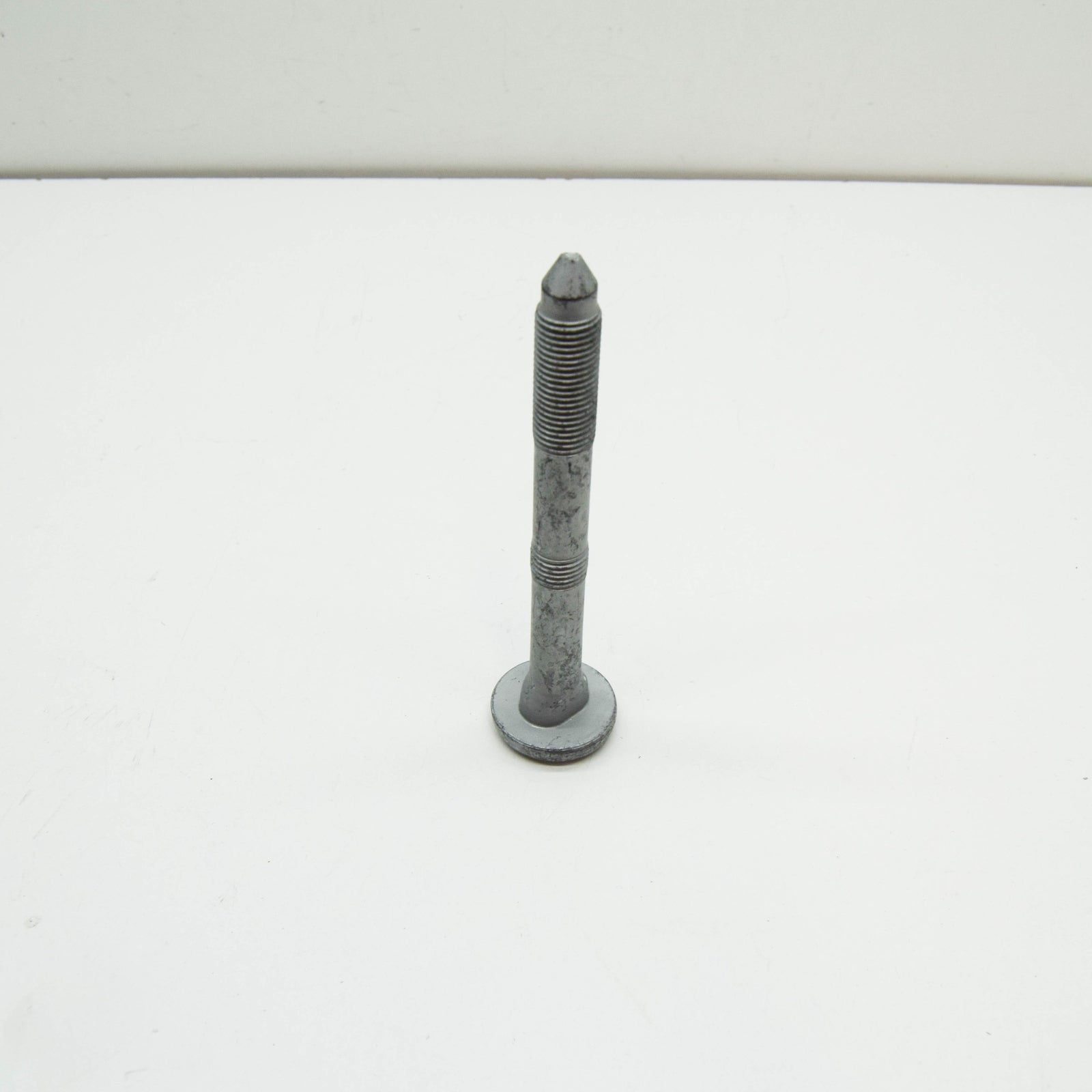 NEW MERCEDES-BENZ SLK R170 FRONT LOWER CONTROL ARM SCREW A2023330571 ORIGINAL