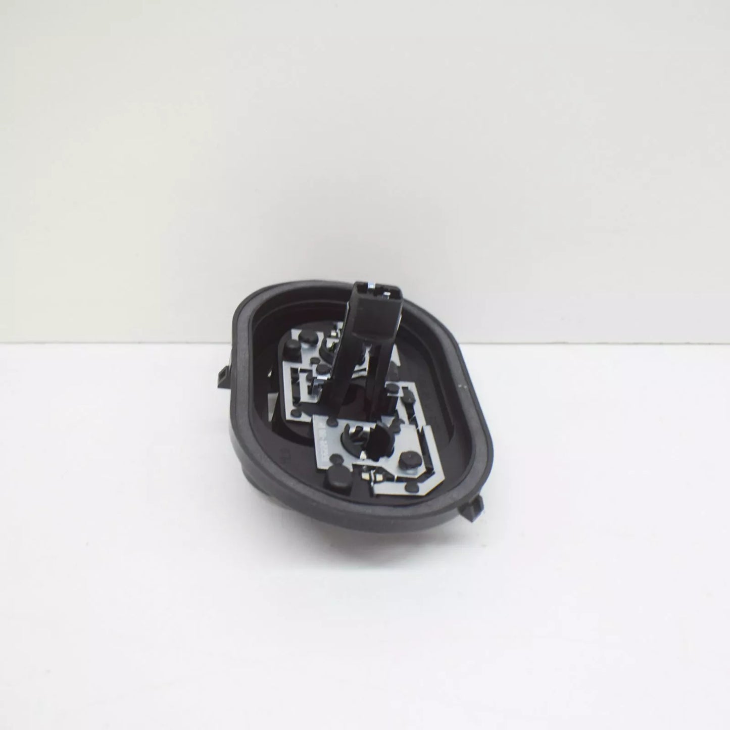 NEW VOLKSWAGEN TIGUAN 5N REAR RIGHT TAILLIGHT BULB HOLDER 5N0945258C