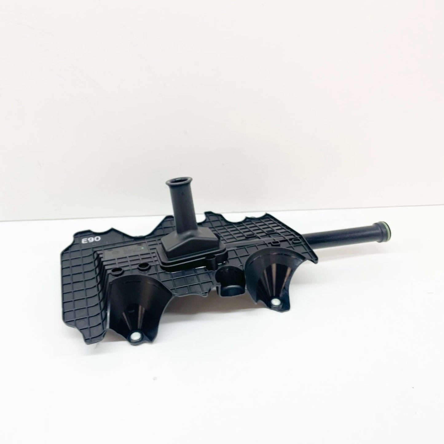 NEW BMW 3 E90 OIL PUMP PICK UP TUBE 7793072 11137793072 ORIGINAL