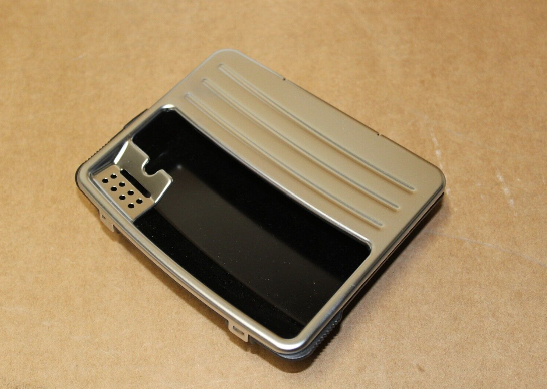 NEW MERCEDES-BENZ S W222 STOWAGE COMPARTMENT ASHTRAY INSERT A2228100028 ORIGINAL