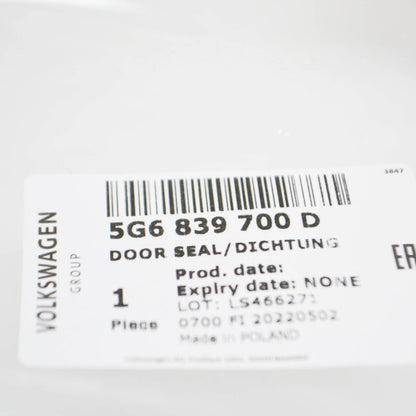 NEW VW GOLF VII BA5, BV5 REAR RIGHT DOOR SEALING RUBBER 5G6839700D