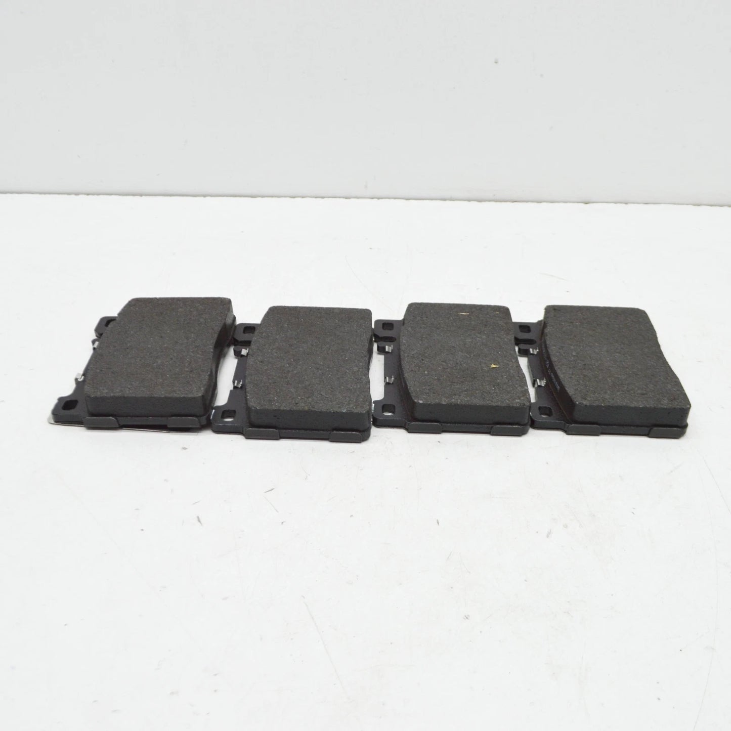 NEW MERCEDES-BENZ S W222 MAYBACH REAR BRAKE PADS SET A0074205120 ORIGINAL