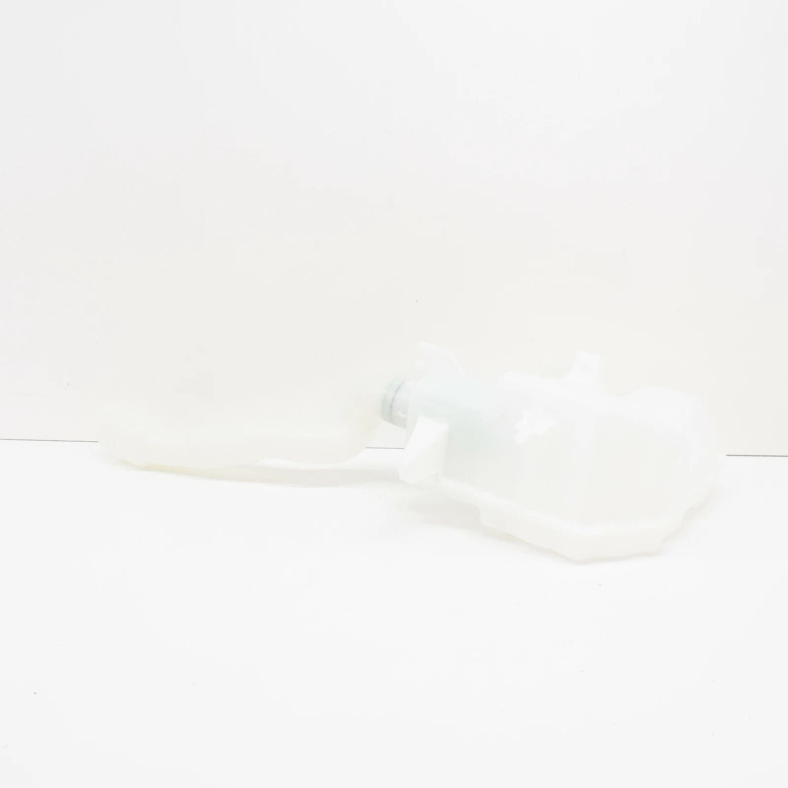 NEW MB GL X166 WINDSHIELD WASHER FLUID TANK A1668690720 ORIGINAL