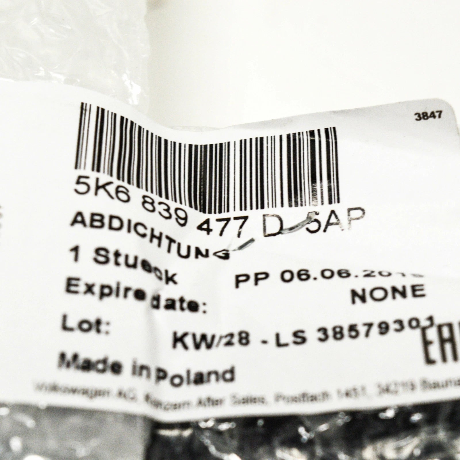 NEW VOLKSWAGEN GOLF MK6 REAR LEFT WINDOW APERTURE SEAL 5K6839477D5AP