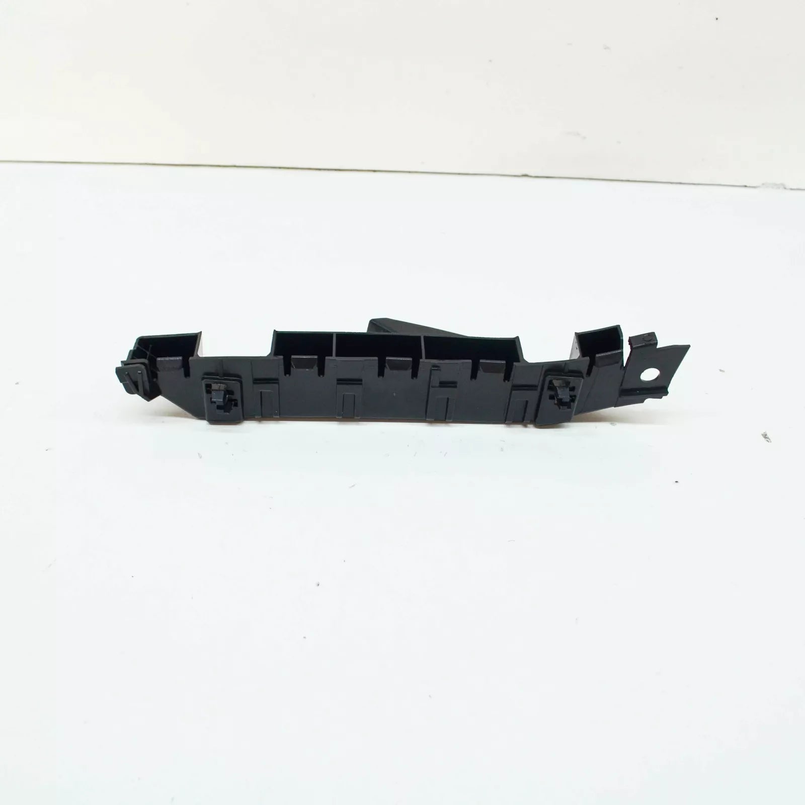 NEW VOLKSWAGEN TRANSPORTER T6 FRONT RIGHT BUMPER BRACKET 7LA807184A ORIGINAL