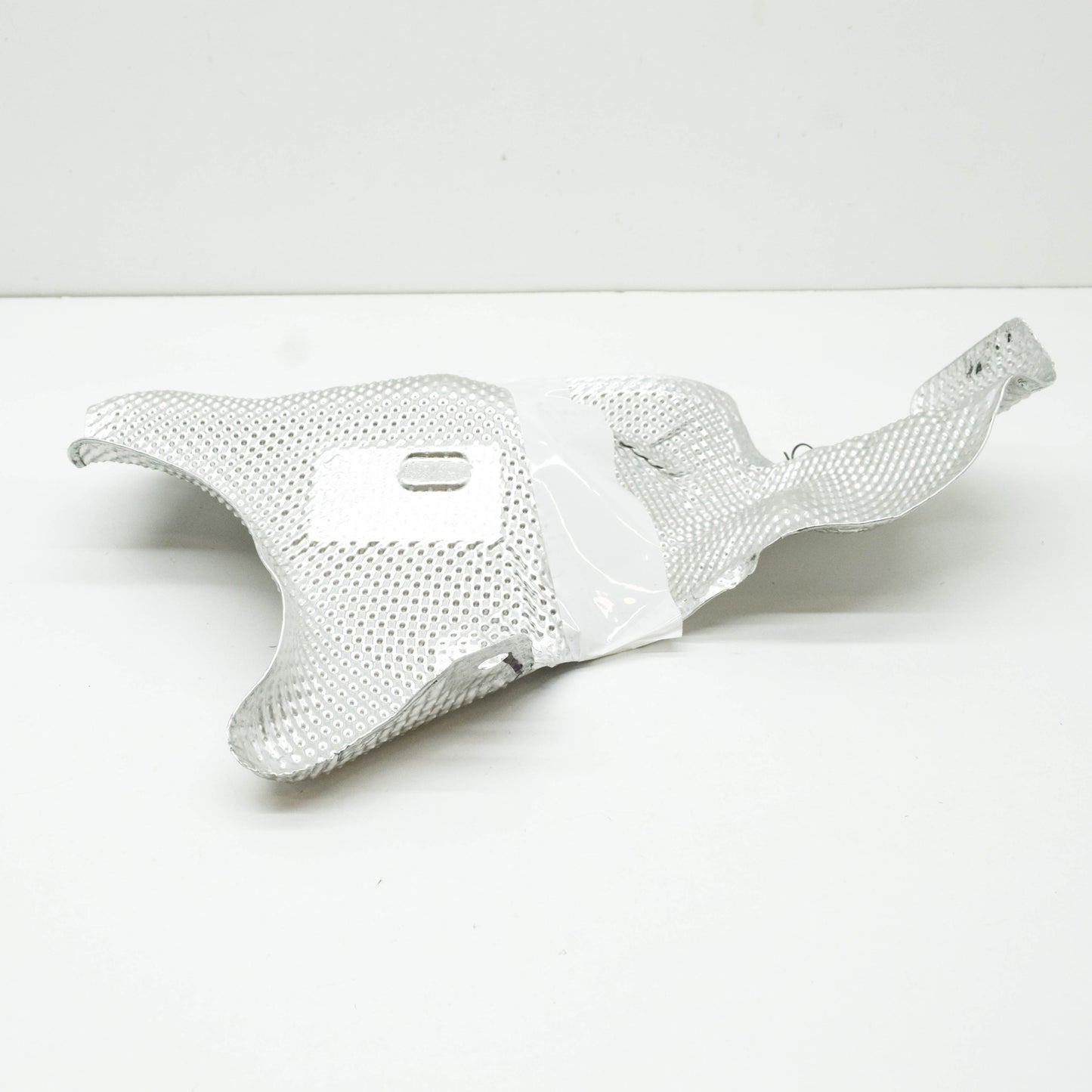 NEW AUDI Q5 80A RIGHT GUARD PLATE SHIELD 80A399300E ORIGINAL