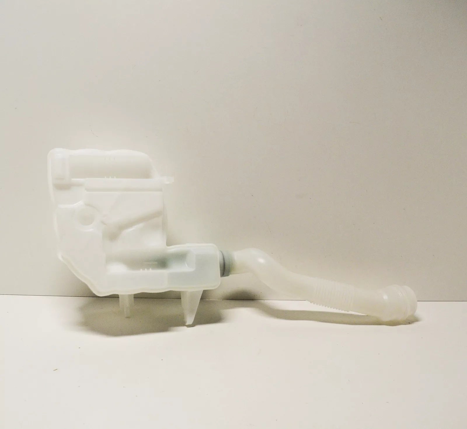 NEW MERCEDES-BENZ GL-CLASS X166 WINDOW WASHER TANK A1668690420