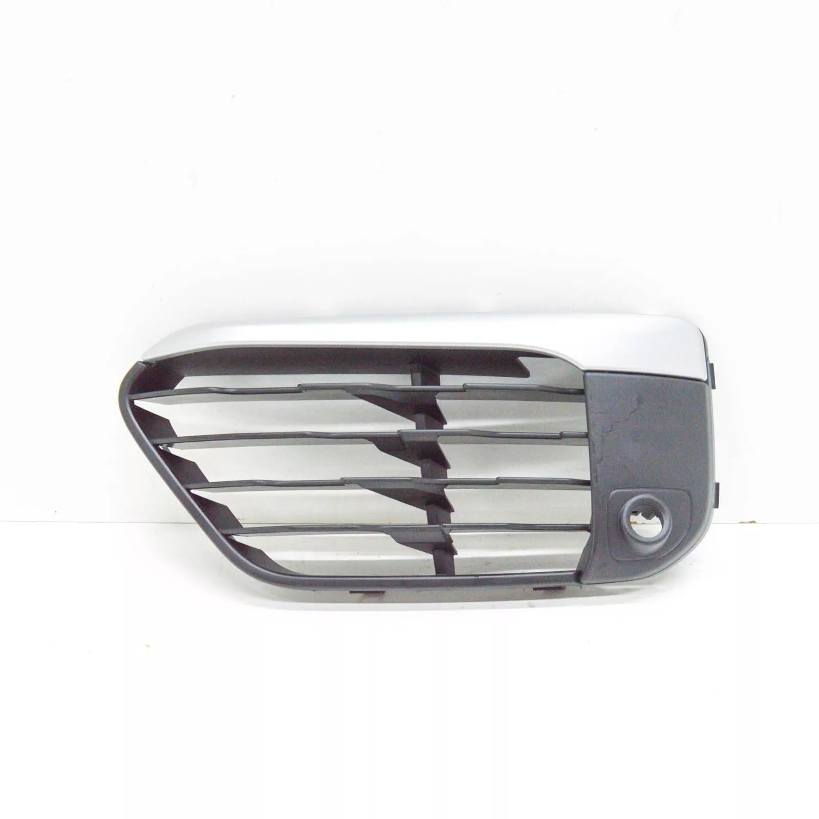 NEW BMW X1 F48 FRONT LEFT GRILLE X-LINE 51117453987 7453987 2015 ORIGINAL