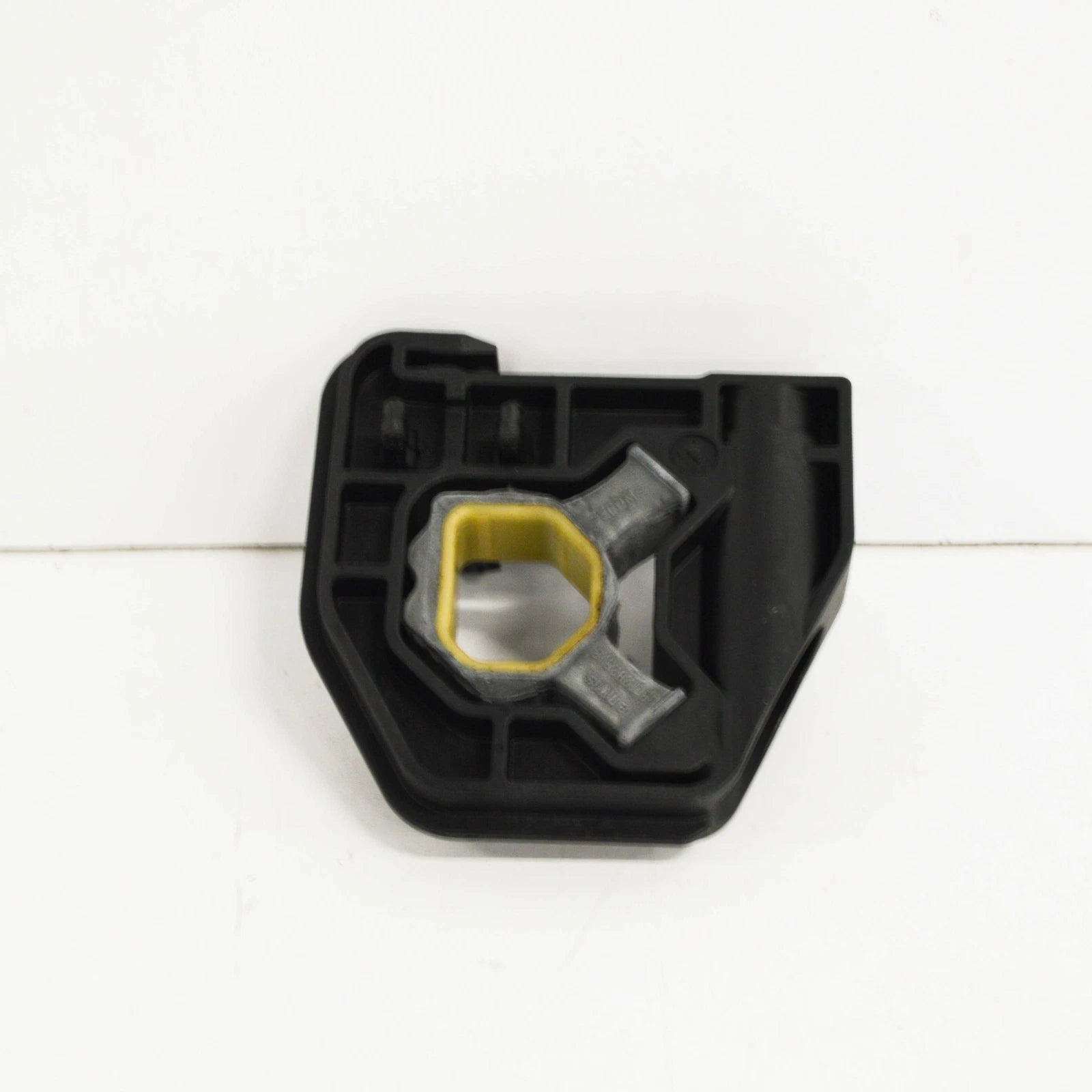 NEW BMW 3 F30 COOLANT RADIATOR MODULE LEFT BRACKET 17118620732 8620732 ORIGINAL