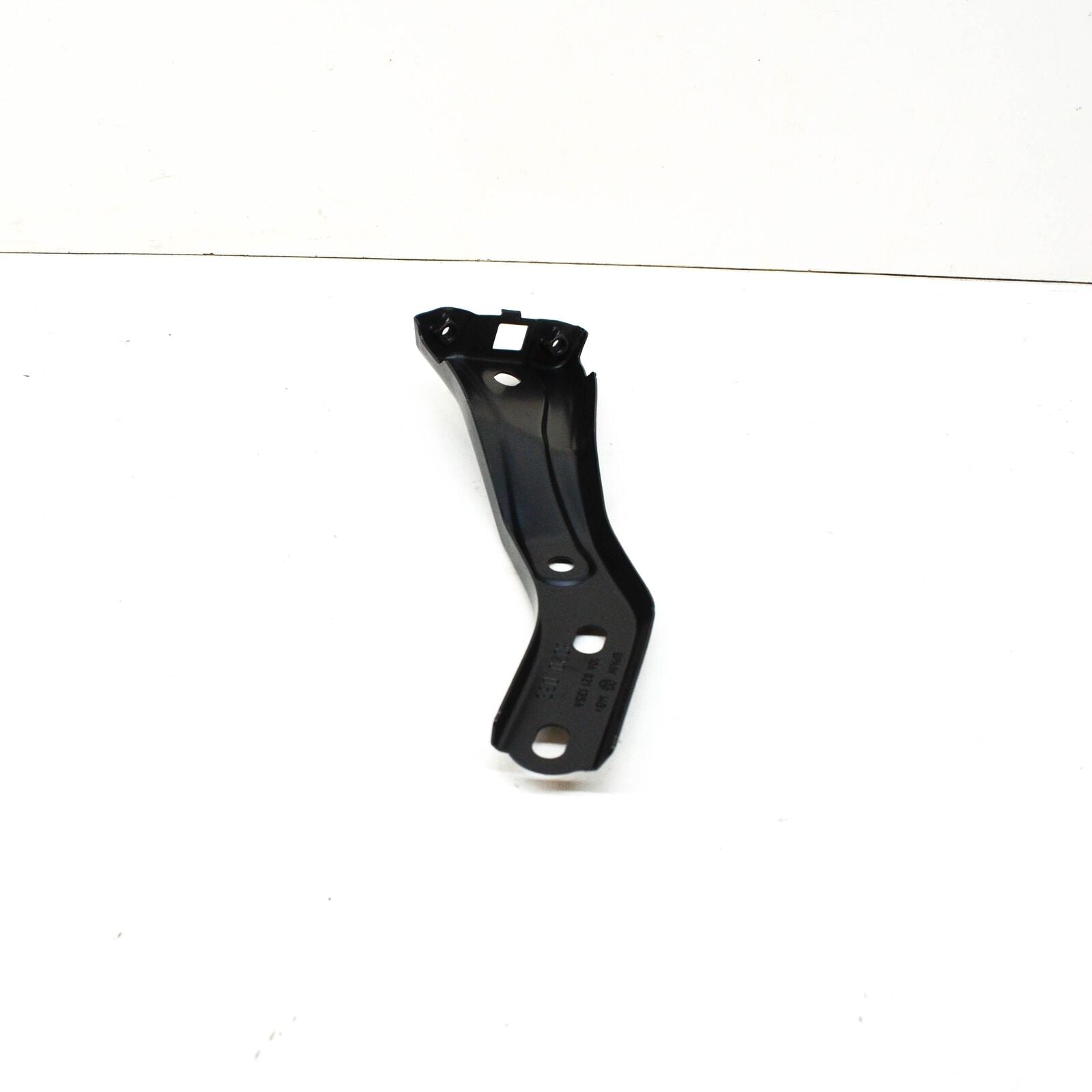 NEW VOLKSWAGEN ID.3 E11 FRONT LEFT FENDER WING HOLDER BRACKET 10A821135A
