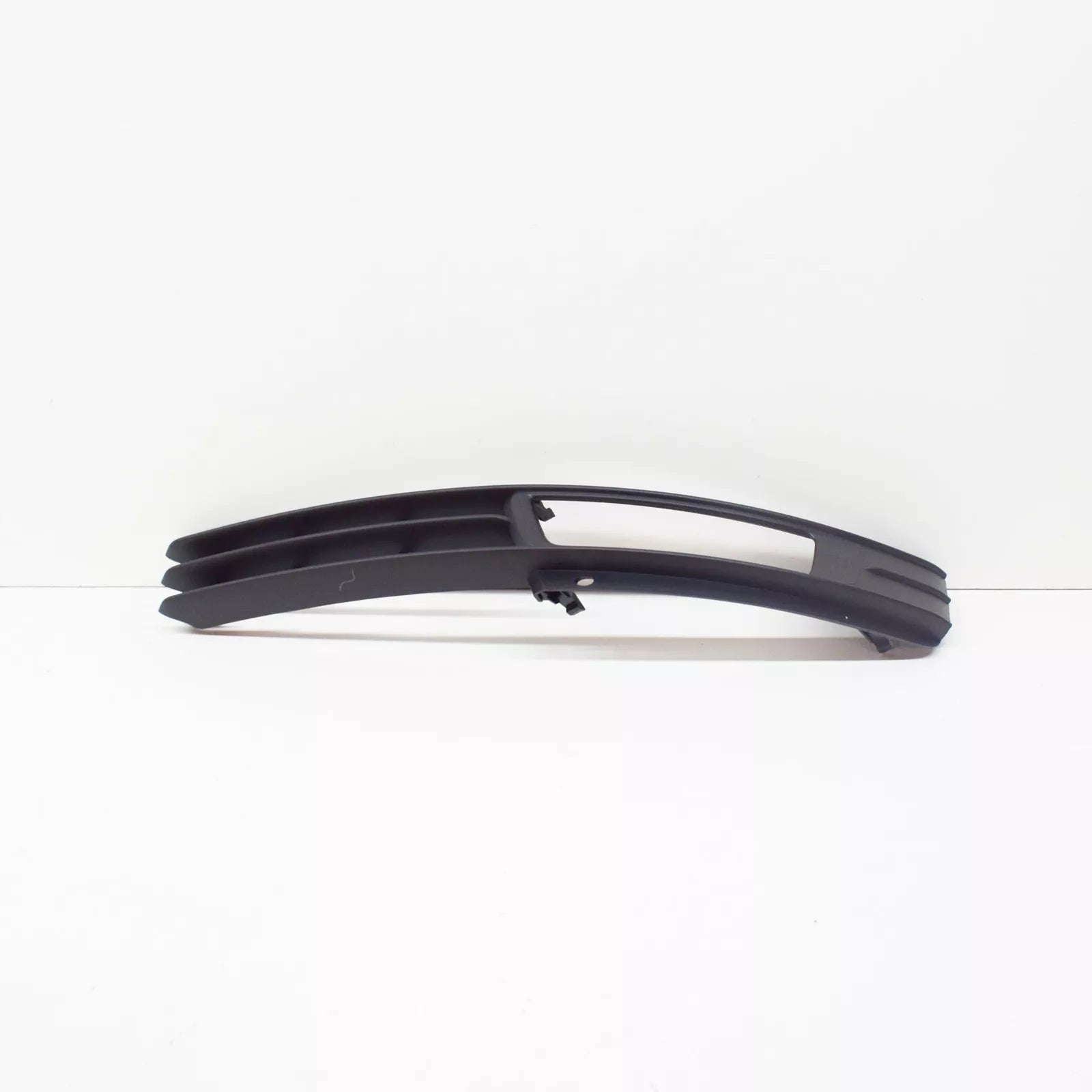 NEW AUDI A6 C6 RIGHT FOG LIGHT GRILLE LOWER 4F0807682N01C 4F0807682N 01C