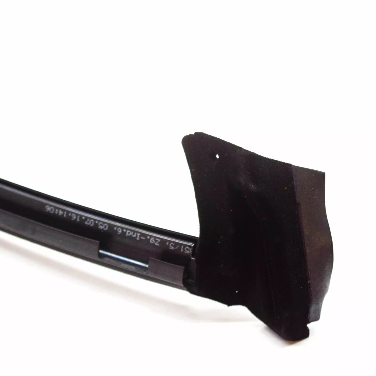 NEW MERCEDES-BENZ E W124 REAR LEFT SIDE WINDOW OUTSIDE RAIL A1246701338 ORIGINAL