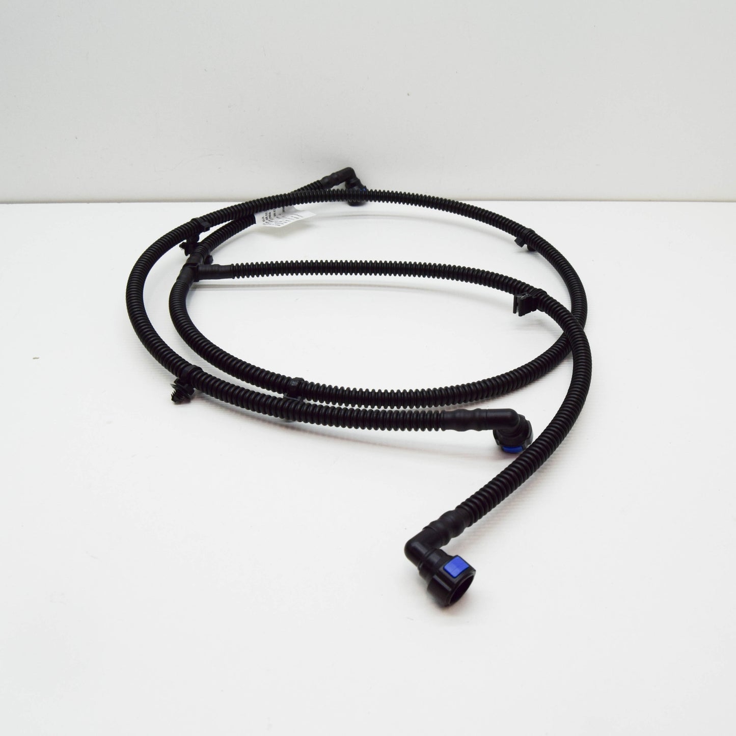 NEW AUDI E-TRON GEN FRONT HEADLIGHT WASHER HOSE 4KE955970 ORIGINAL