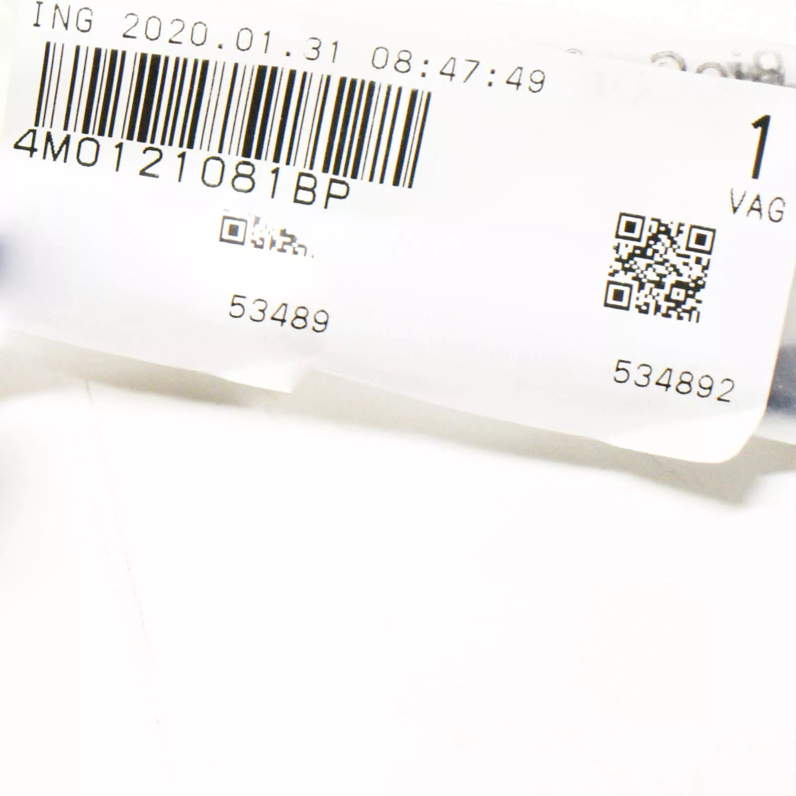 NEW AUDI Q7 4M ENGINE BREATHER TUBE HOSE 4M0121081BP ORIGINAL