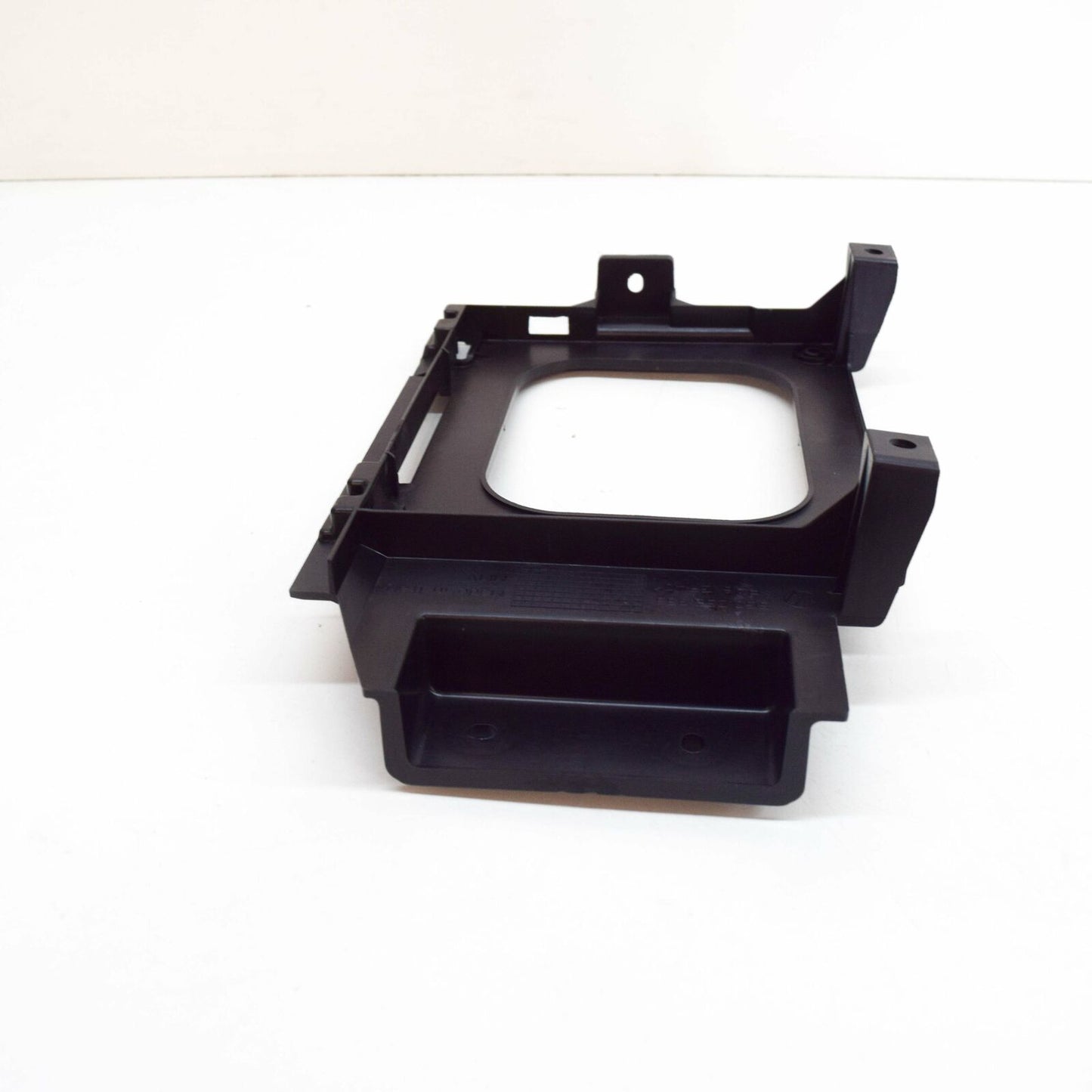 NEW VOLKSWAGEN GOLF MK7 RADIO AMPLIFIER BRACKET 5G0035933 ORIGINAL