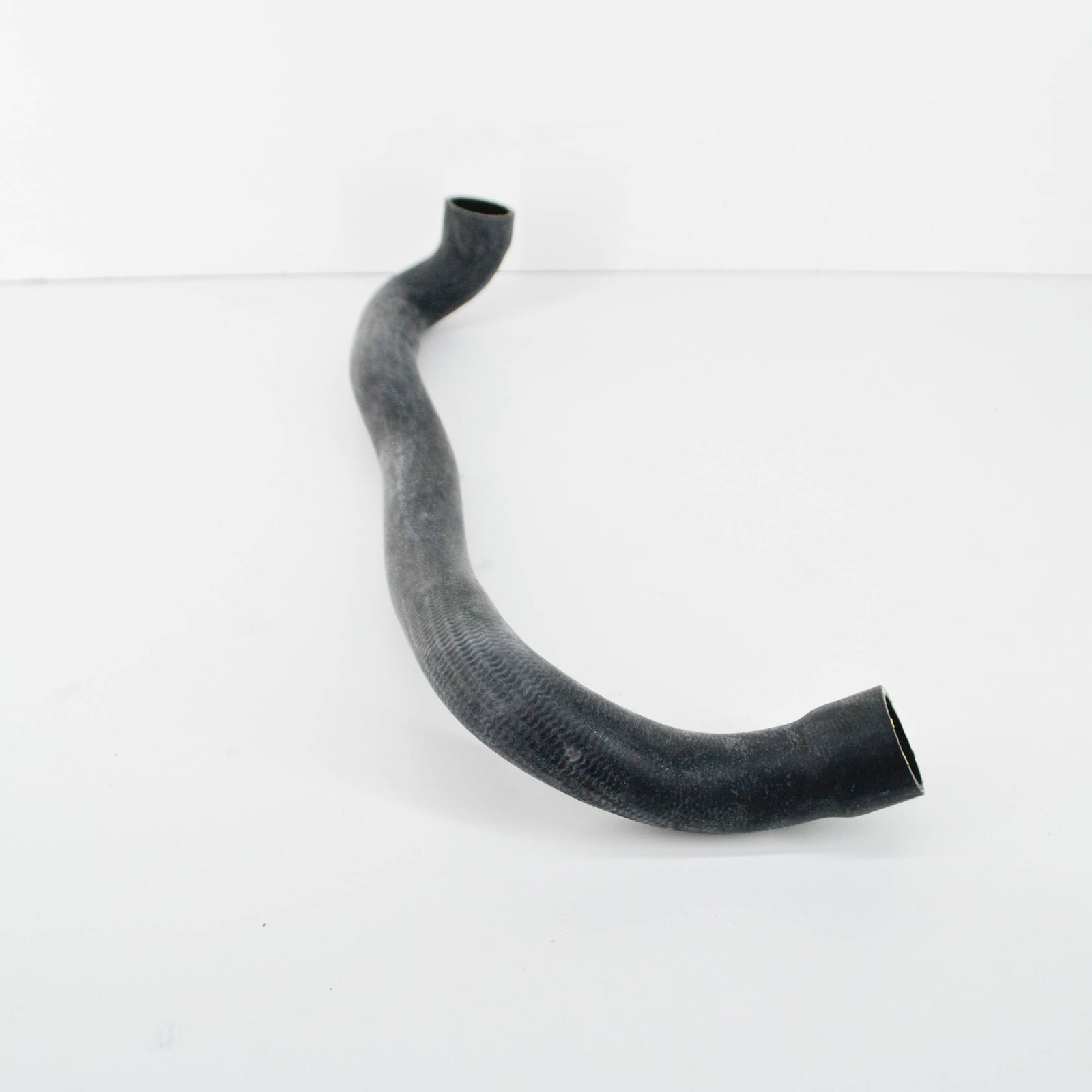 new bmw 3 e30 cooling system water hose 11531278925 1278925 original