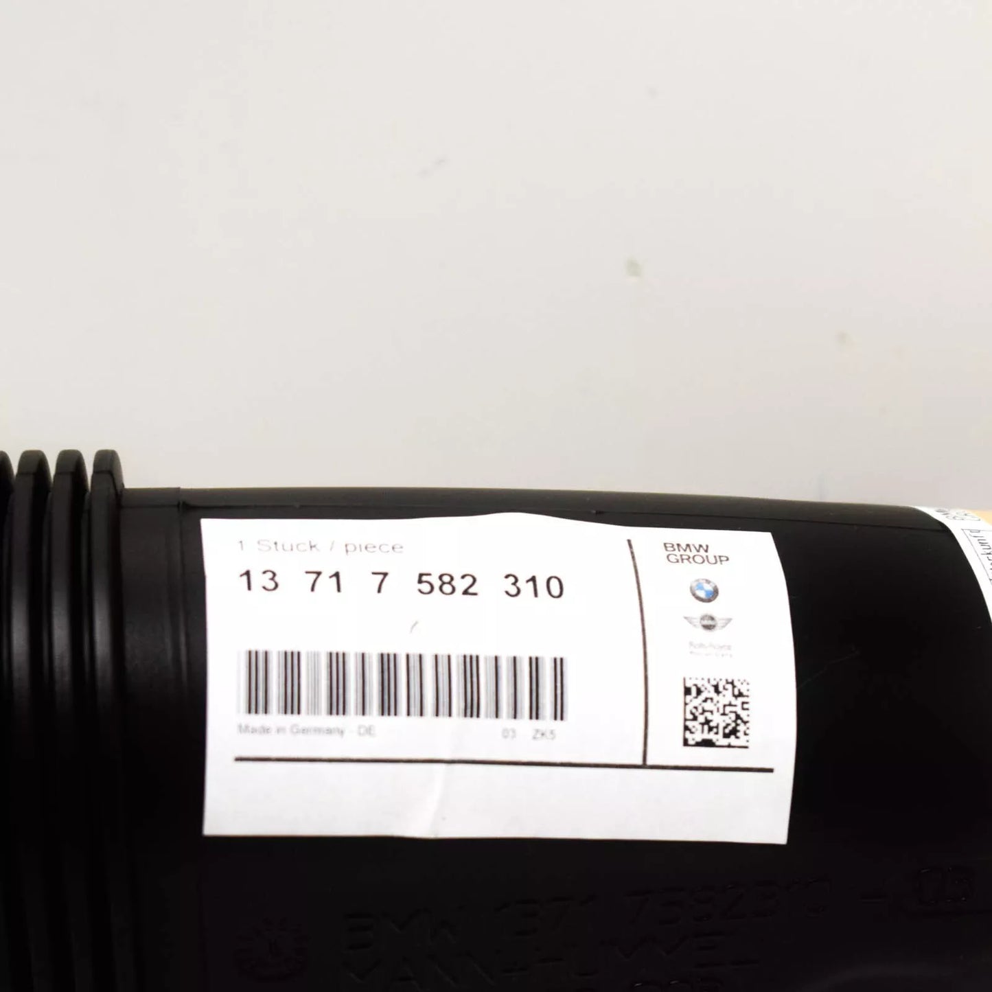 NEW BMW 5 GT F07 AIR INTAKE TUBE 13717582310 535I ORIGINAL