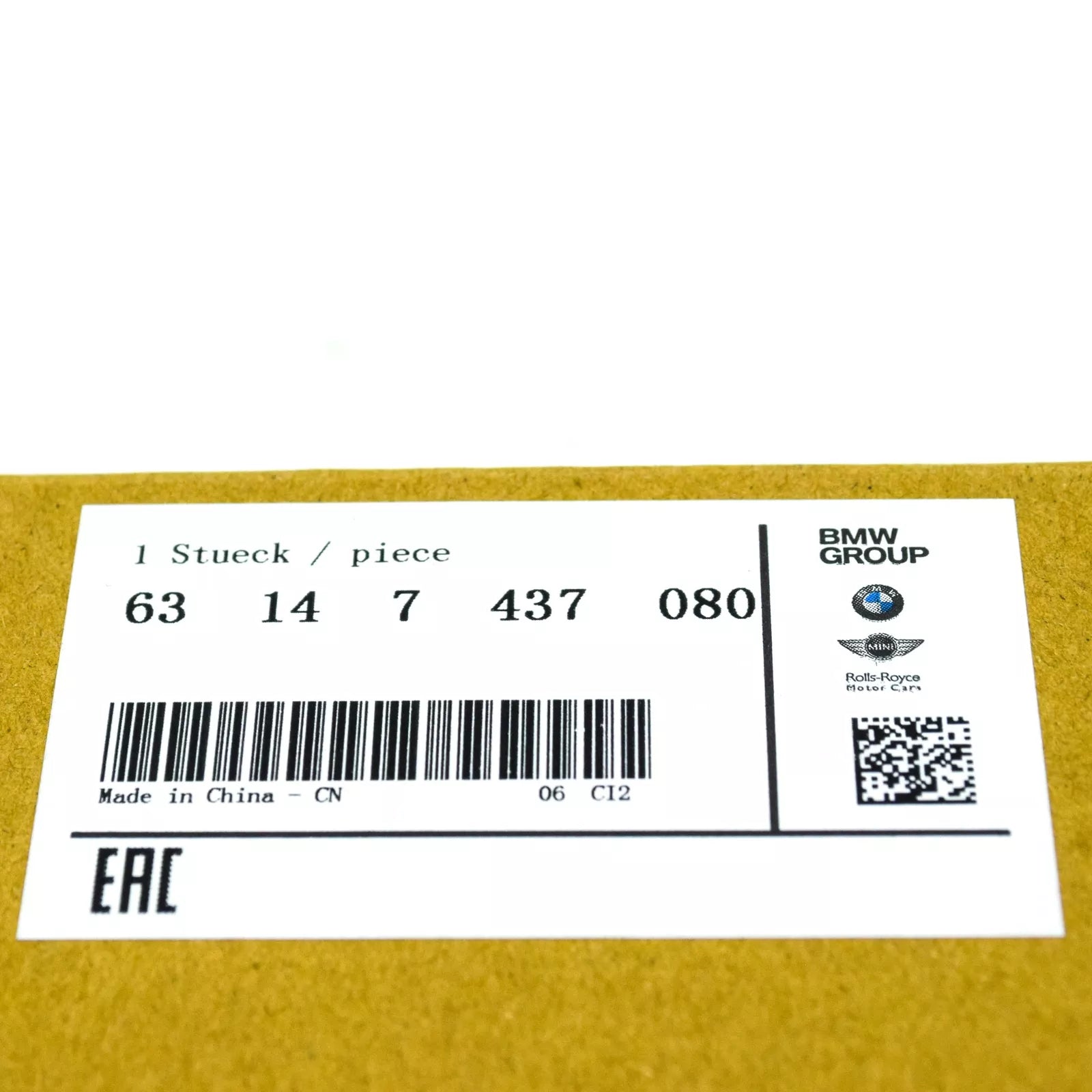 NEW BMW X5 G05 FRONT BUMPER RELECTOR 63147437080 ORIGINAL