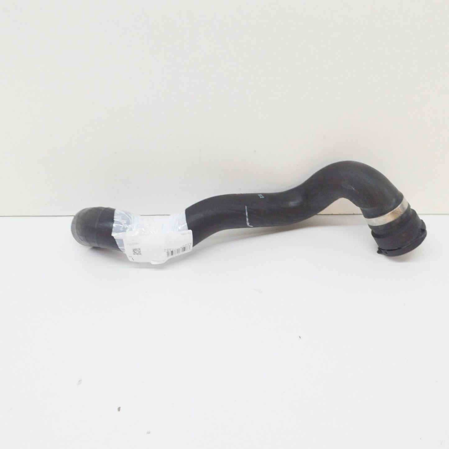 NEW MERCEDES-BENZ S W220 RADIATOR BOTTOM HOSE A2205010482 ORIGINAL