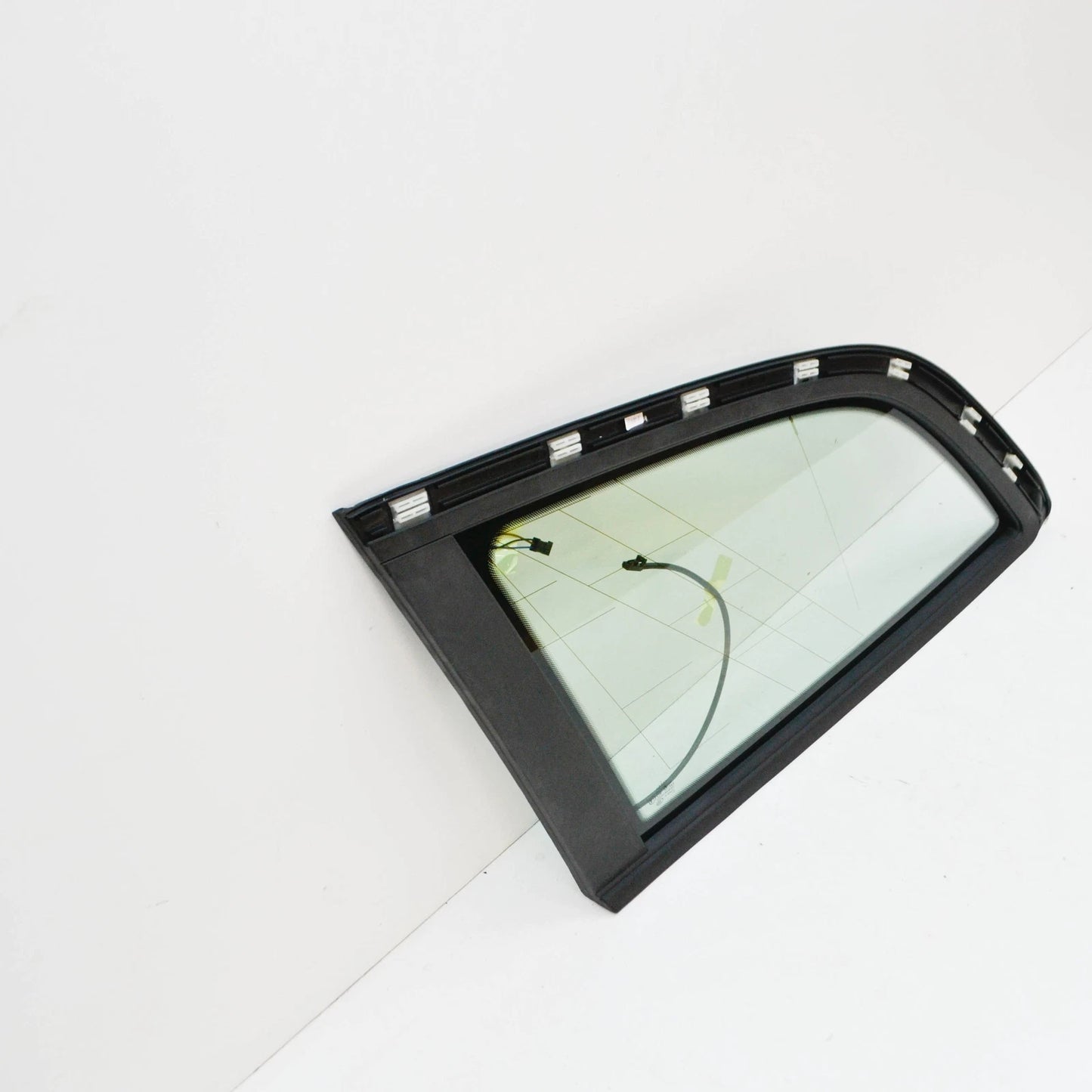 NEW AUDI Q7 4L REAR LEFT SIDE WINDOW QUARTER GLASS 4L0845299DNVB ORIGINAL