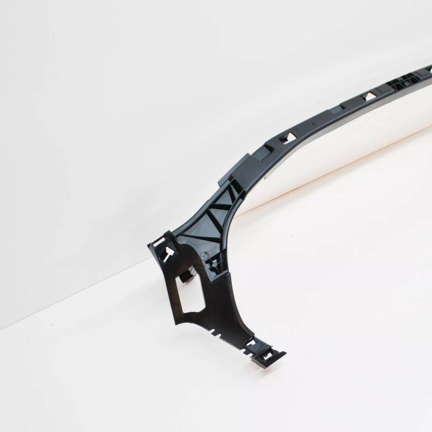 NEW MB GLE W167 FRONT BUMPER LOWER CENTER BASIC CARRIER A1678851600 ORIGINAL