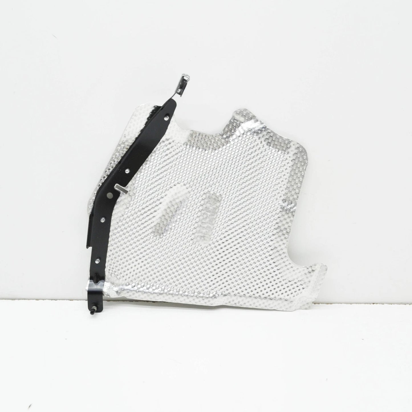 NEW MERCEDES-BENZ E W213 TOP RIGHT HEAT PROTECTION SHIELD A2136808308 ORIGINAL