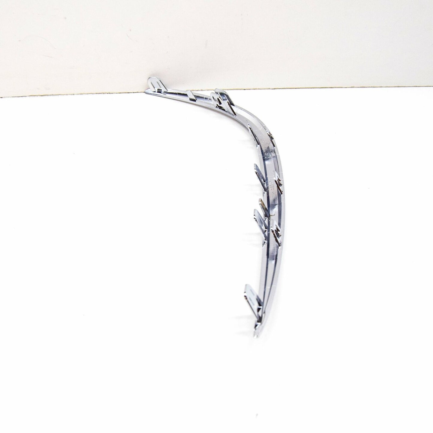 NEW MERCEDES-BENZ E W213 FRONT LEFT BUMPER GRILLE MOLDING A2138850174 ORIGINAL