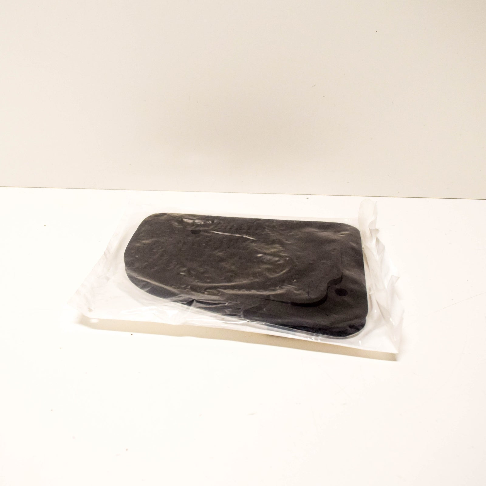 NEW MB M-CLASS W164 REAR RIGHT TAILLIGHT SEAL GASKET A1648261691 ORIGINAL