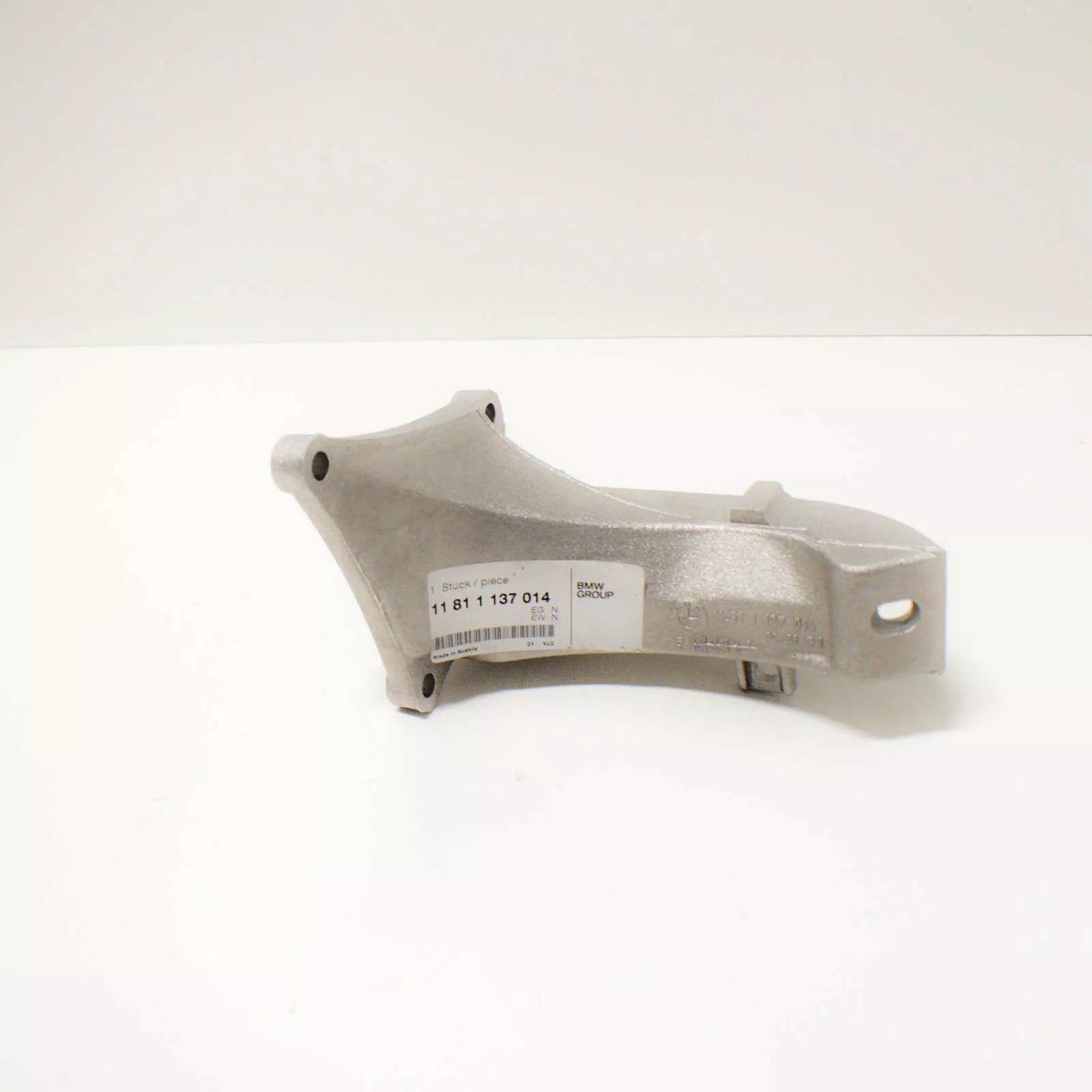 NEW BMW 3 E36 RIGHT ENGINE SUPPORTING BRACKET 11811137014 1137014 ORIGINAL