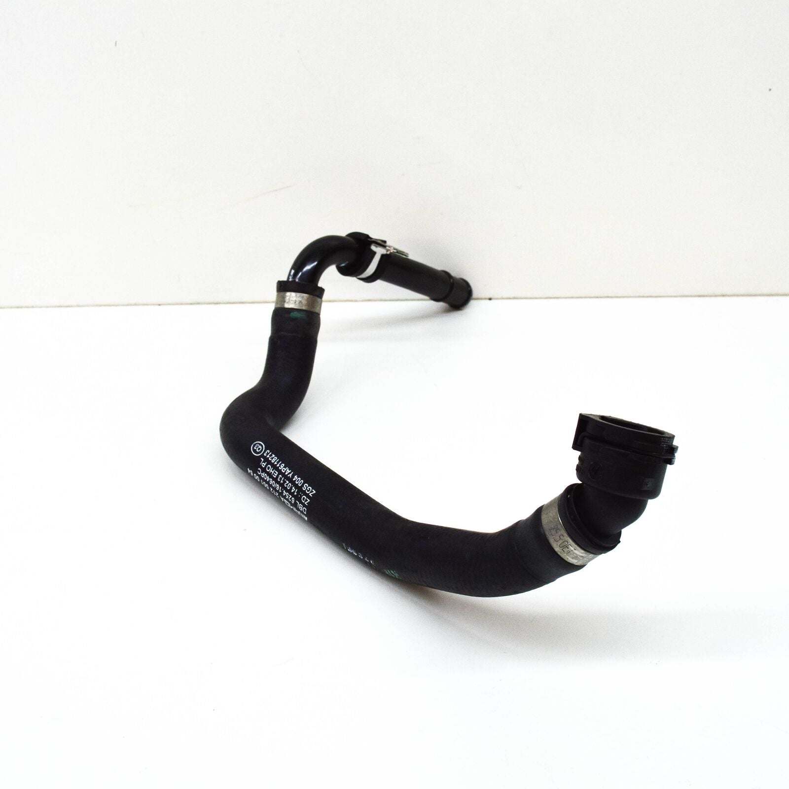 NEW MERCEDES-BENZ CLS C218 COOLANT HOSE A2125010064 ORIGINAL