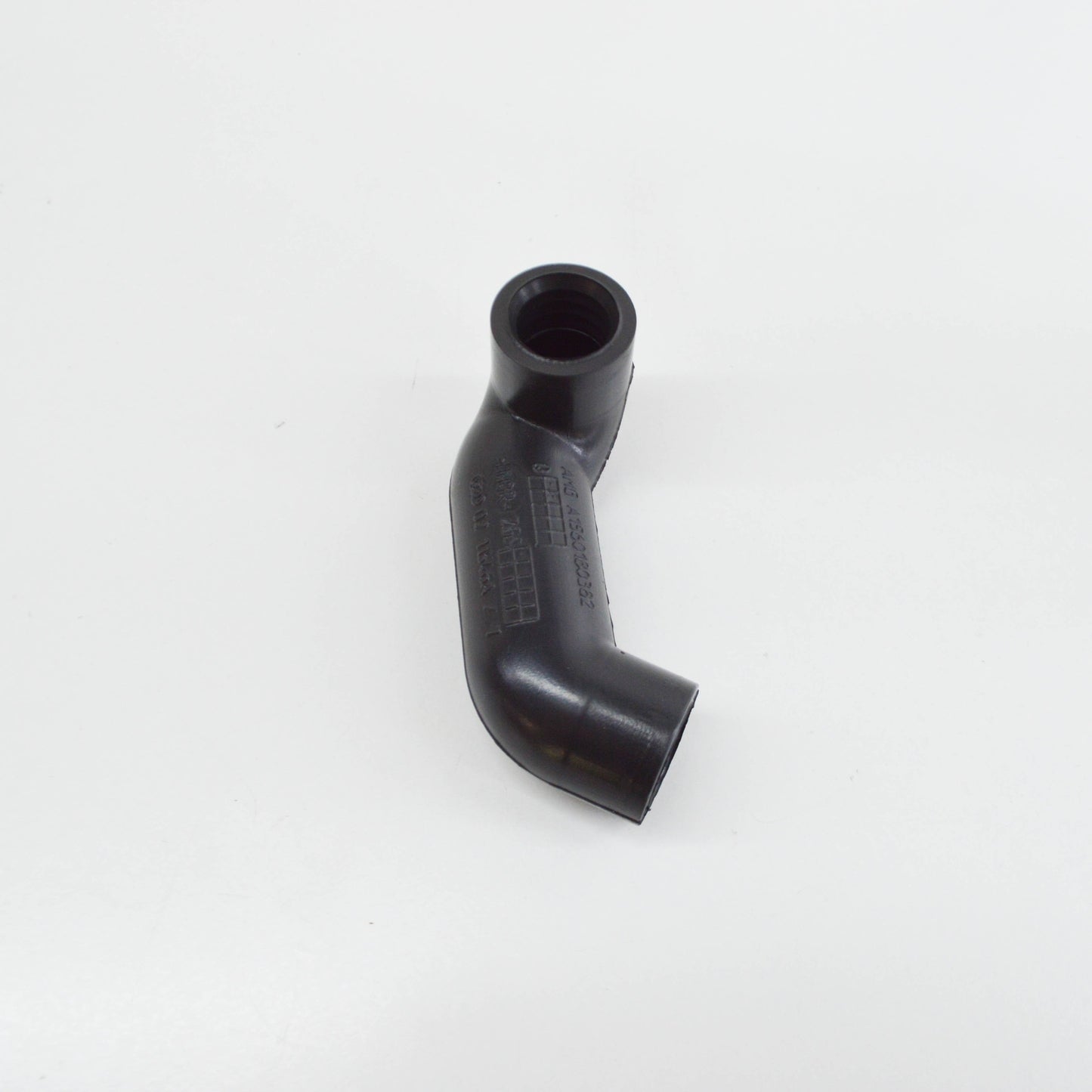 NEW MERCEDES-BENZ ML W164 TIMING CASE HOSE A1560180382 ORIGINAL