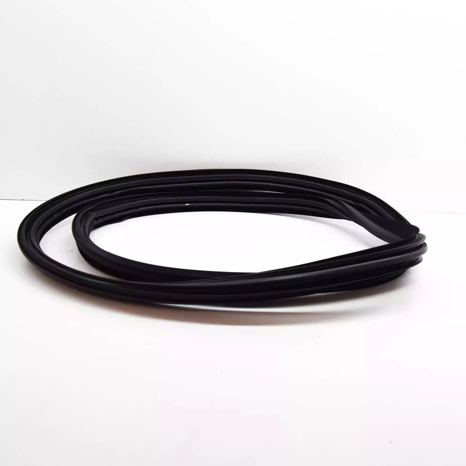 NEW BMW 4 GRAN COUPE F36 FRONT LEFT (DRIVER SIDE) DOOR SEAL RUBBER 51727409193